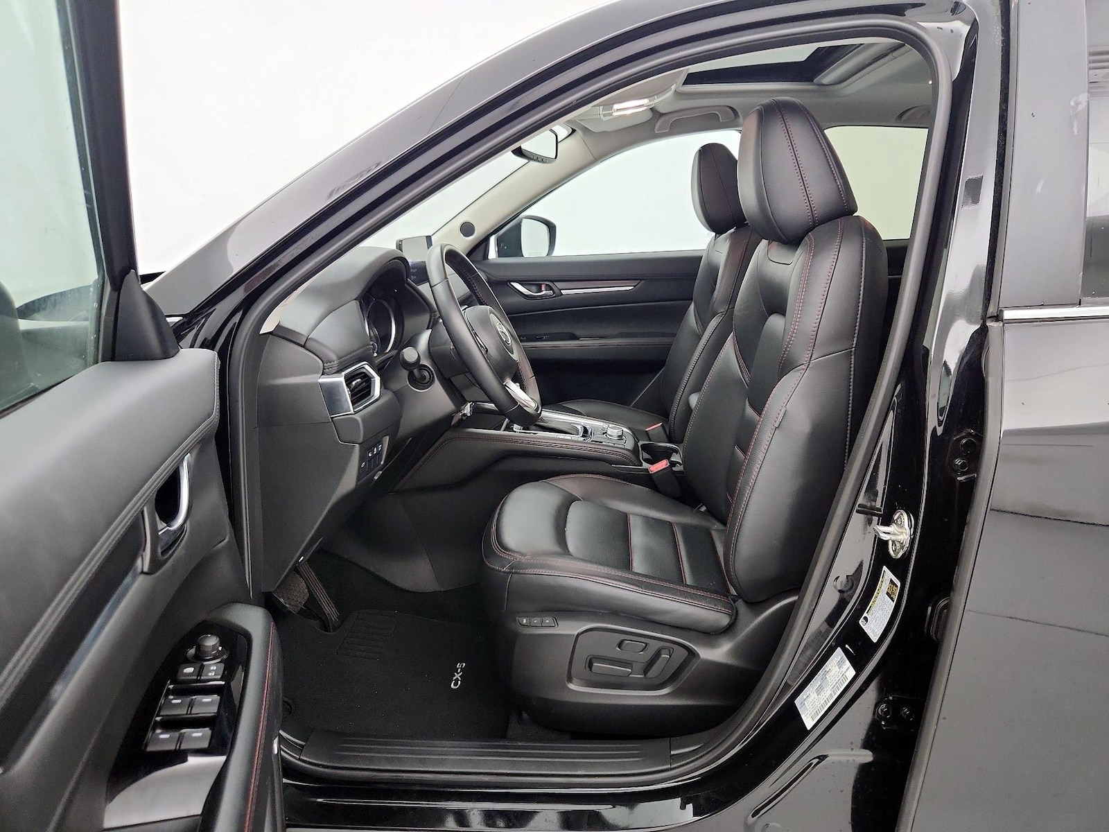2025 Mazda CX-5 S Carbon Edition - Photo 12