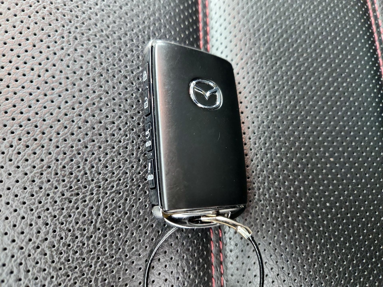 2025 Mazda CX-5 S Carbon Edition - Photo 25