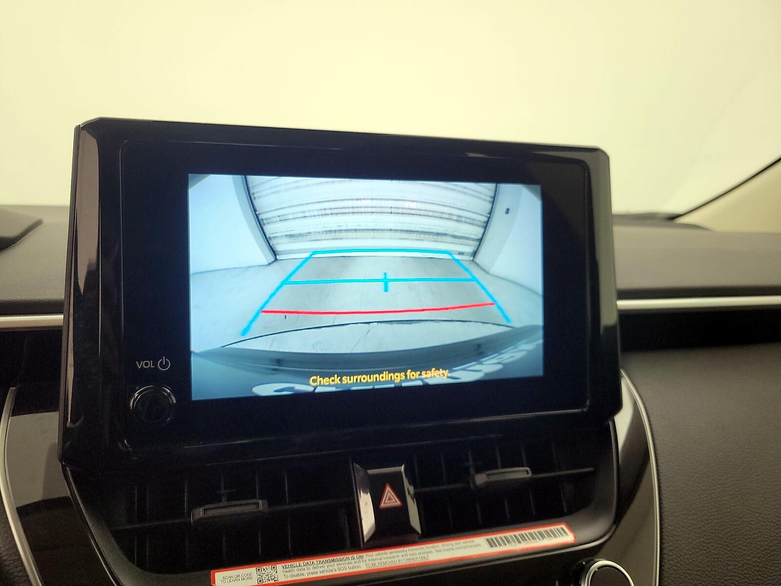 2025 Toyota Corolla LE - Photo 15