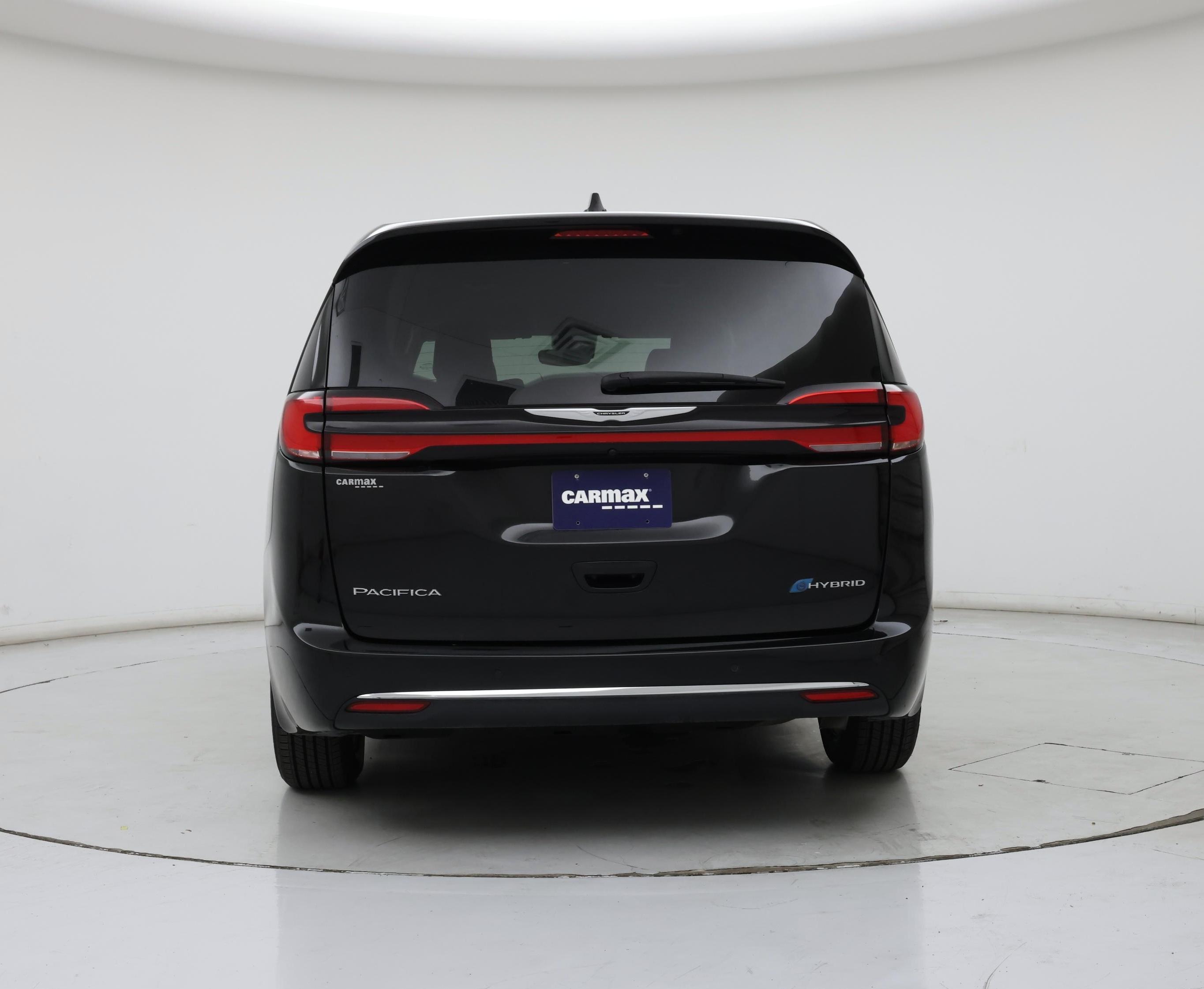 Thumbnail: 2024 Chrysler Pacifica - 6