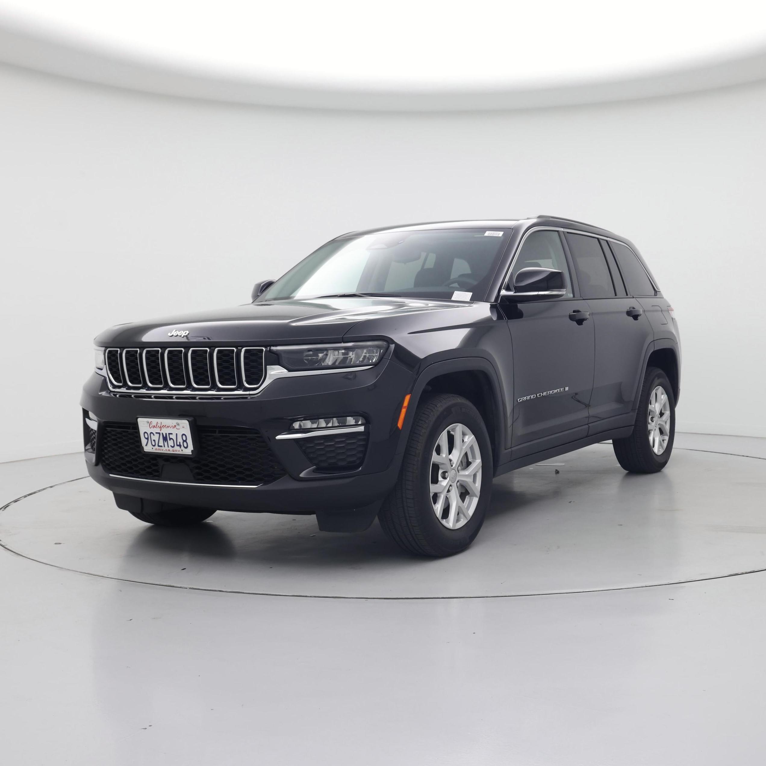 Thumbnail: 2023 Jeep Grand Cherokee - 4