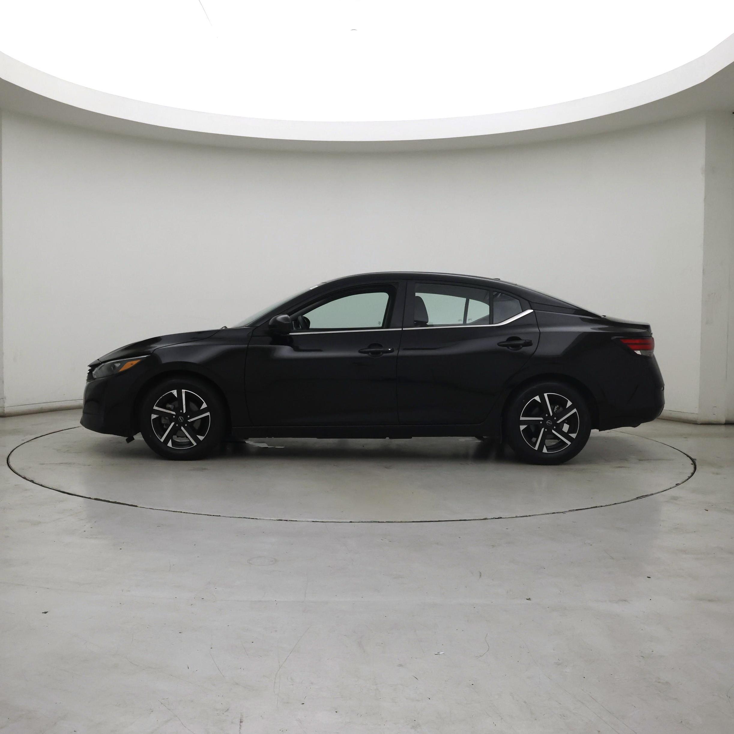 Thumbnail: 2024 Nissan Sentra - 3