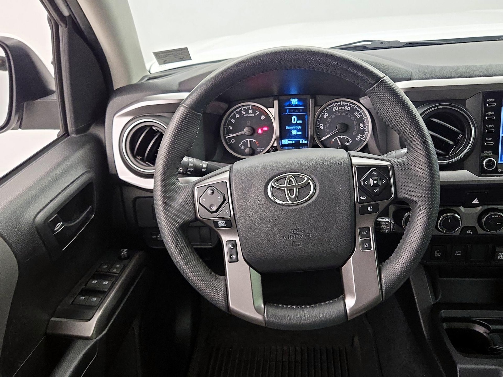 2023 Toyota Tacoma SR5 - Photo 11