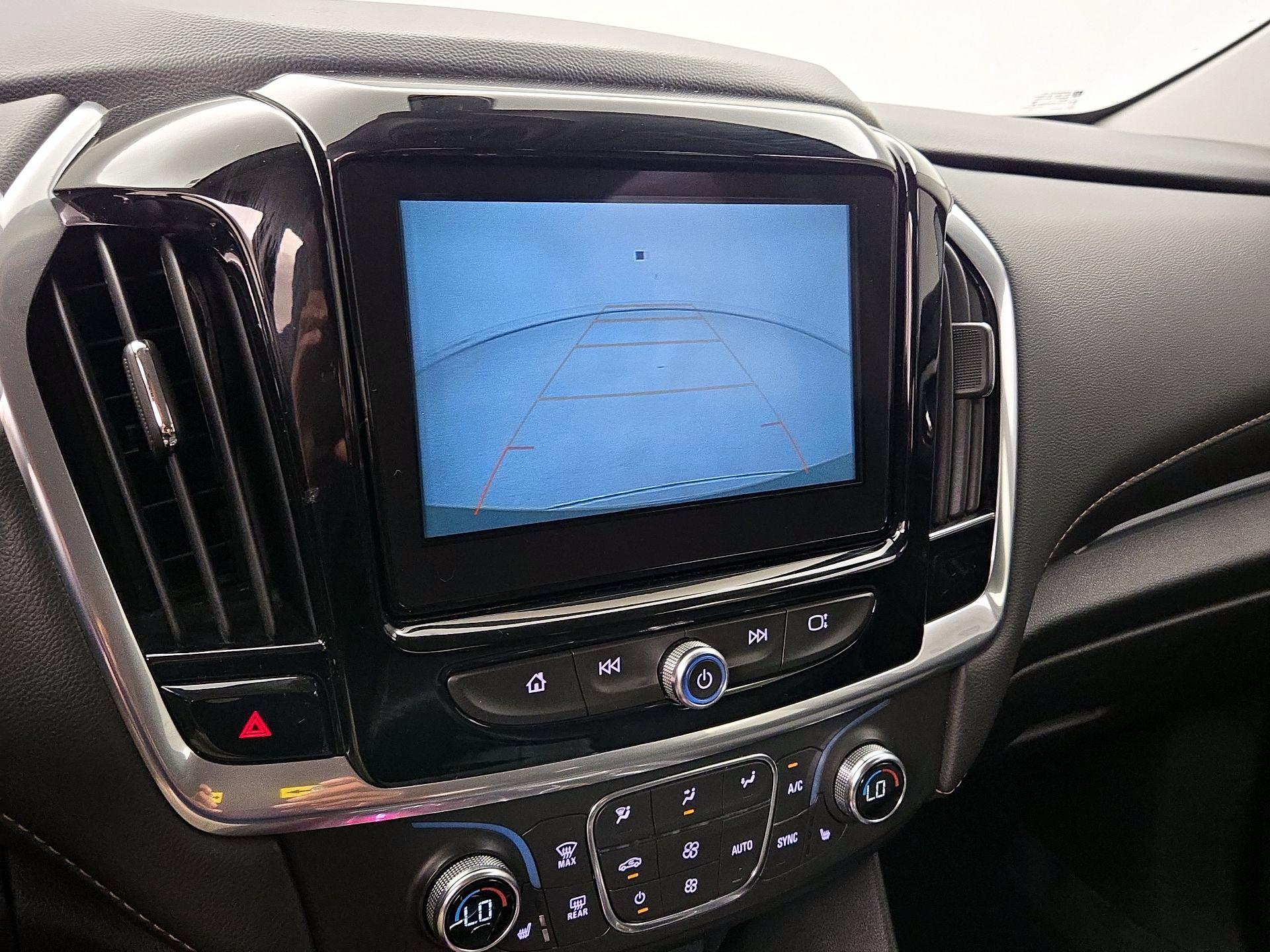 Thumbnail: 2019 Chevrolet Traverse - 14