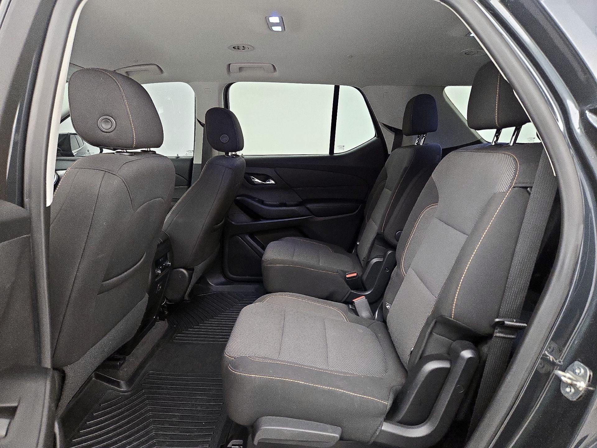 Thumbnail: 2019 Chevrolet Traverse - 19