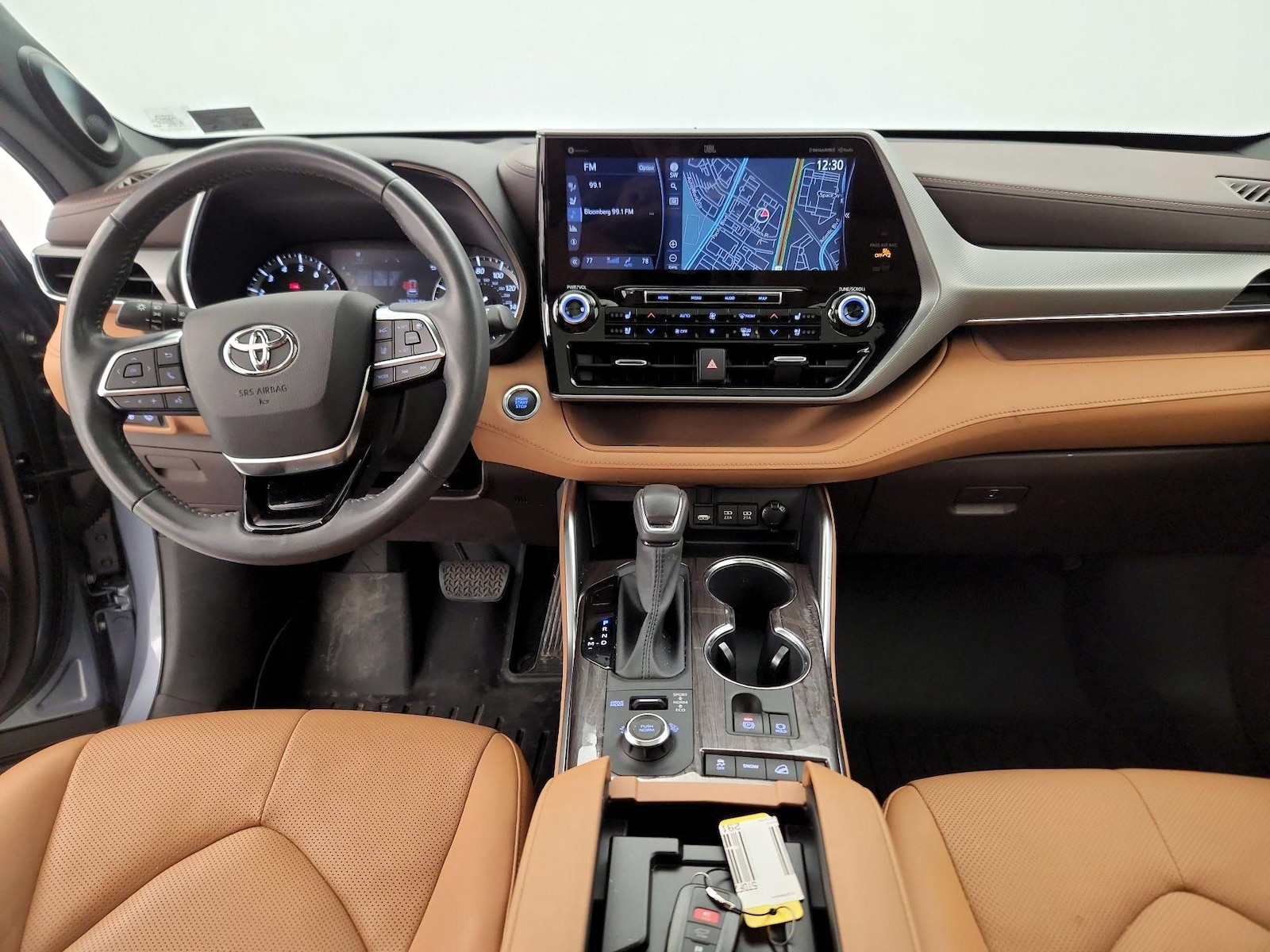 2020 Toyota Highlander Platinum - Photo 10