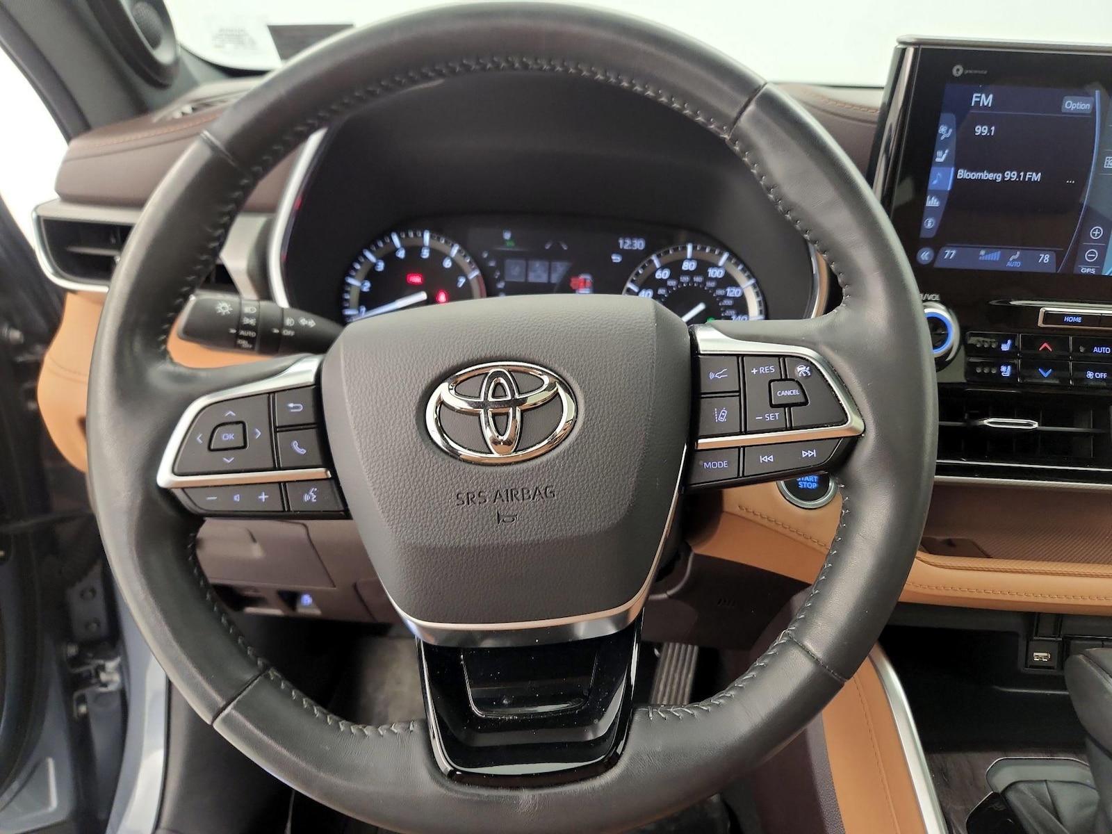 2020 Toyota Highlander Platinum - Photo 11