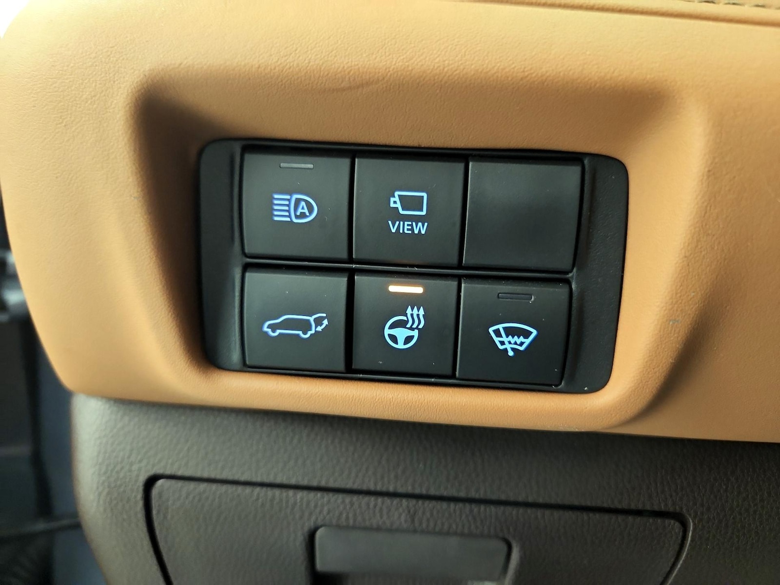 2020 Toyota Highlander Platinum - Photo 14