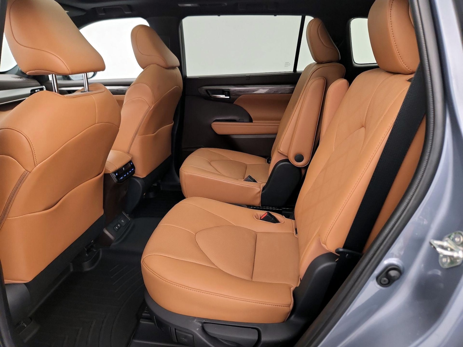 2020 Toyota Highlander Platinum - Photo 22