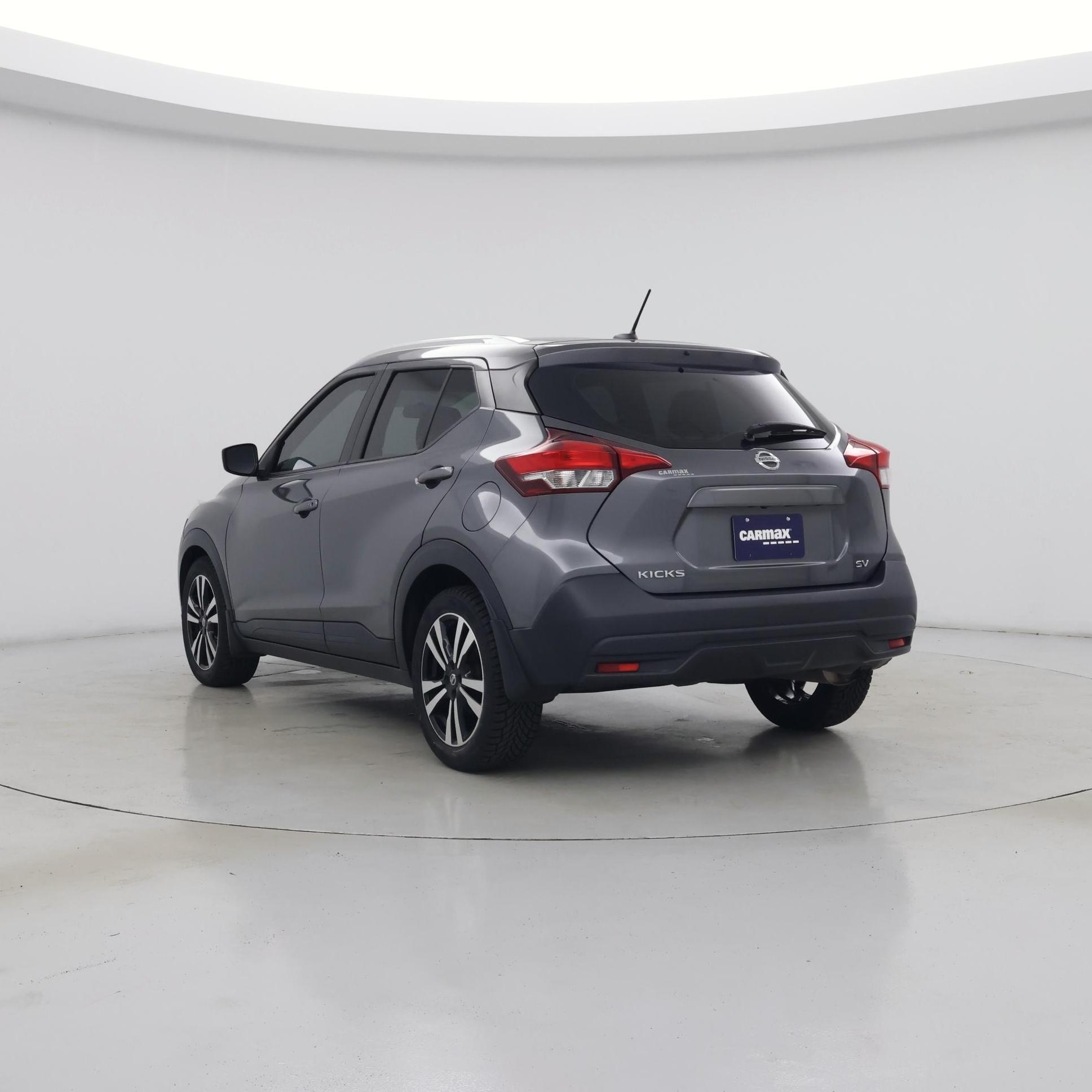 Thumbnail: 2019 Nissan Kicks - 2