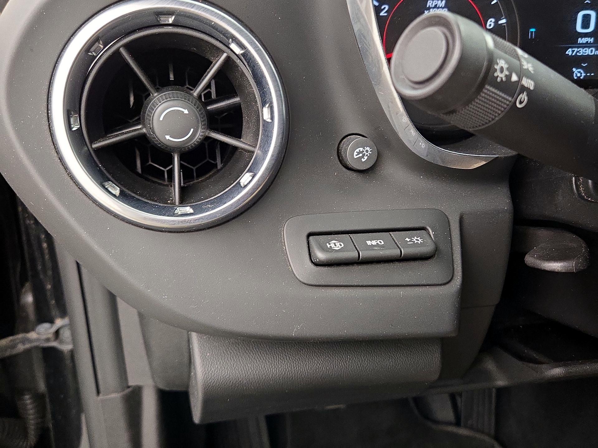 Thumbnail: 2017 Chevrolet Camaro - 13