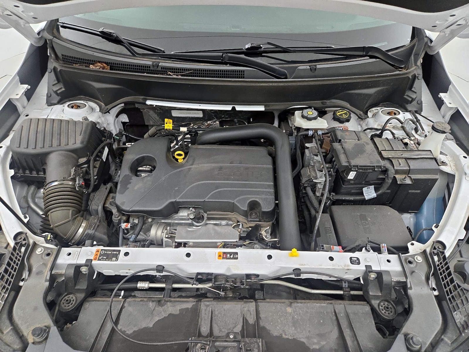2024 GMC Terrain SLE - Photo 23