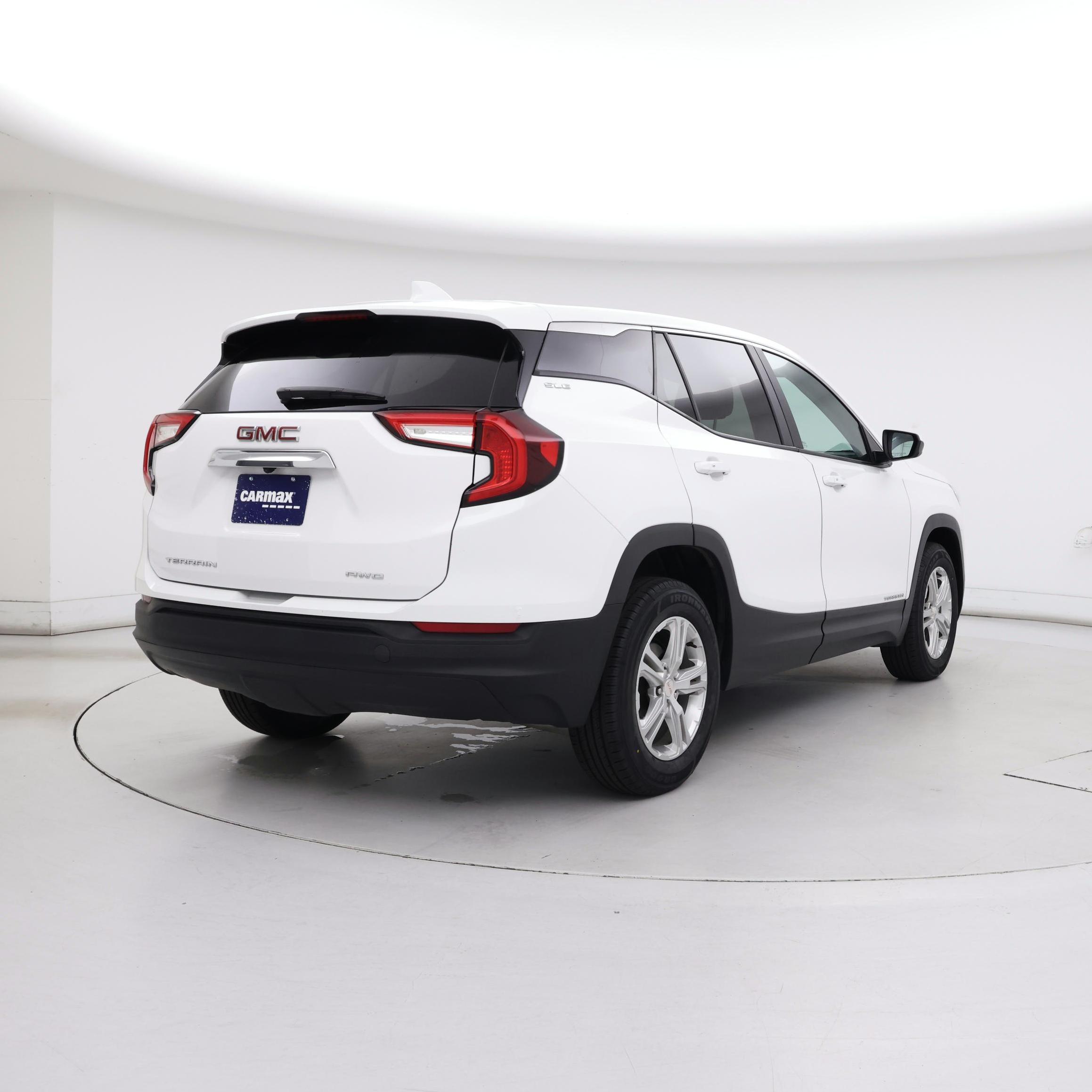 Thumbnail: 2024 GMC Terrain - 8