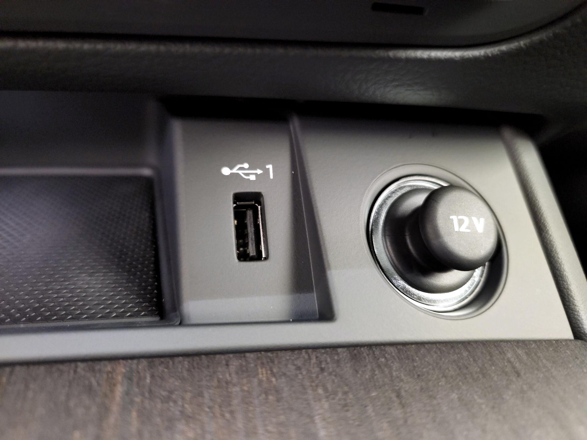 Thumbnail: 2025 Audi Q5 - 19