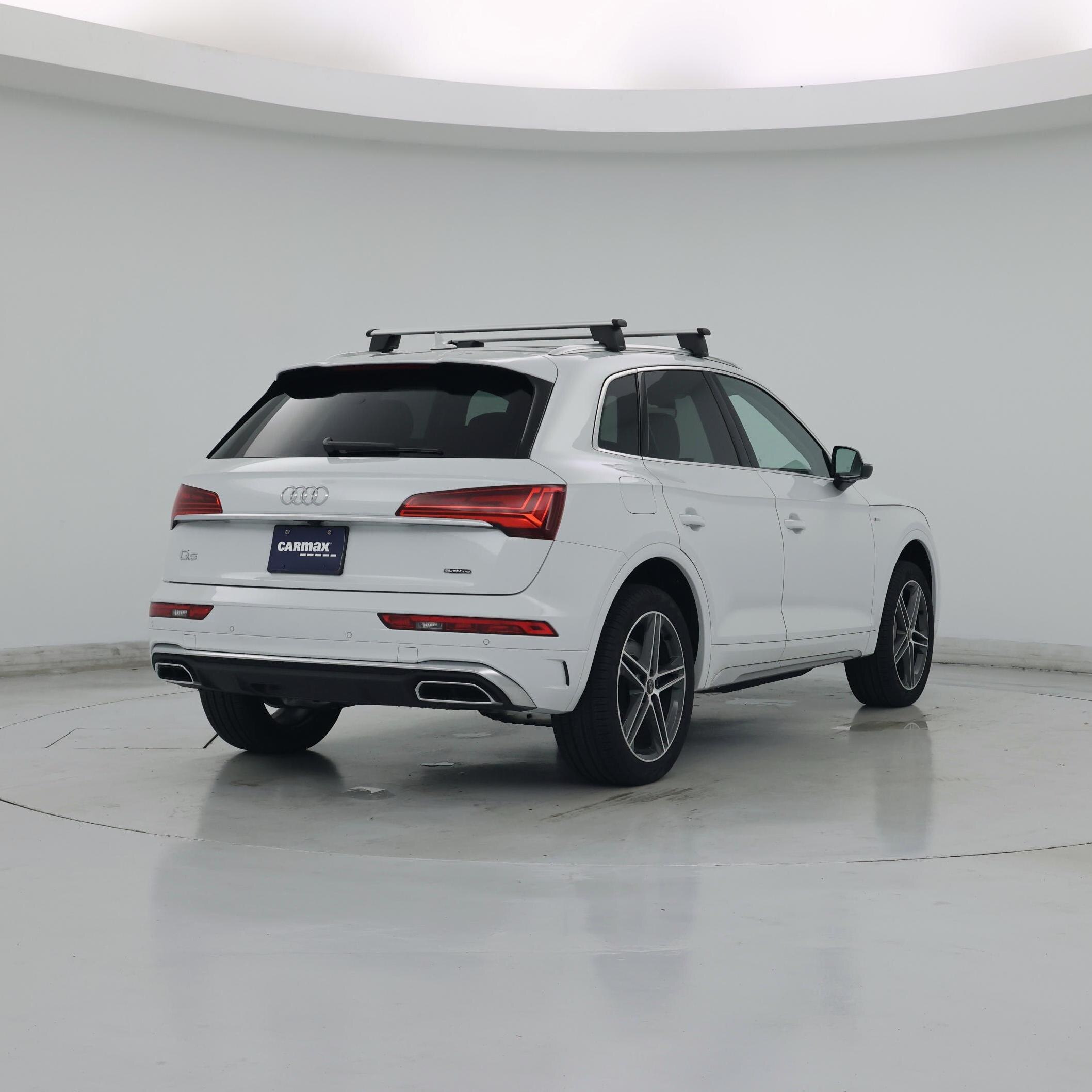 Thumbnail: 2025 Audi Q5 - 8
