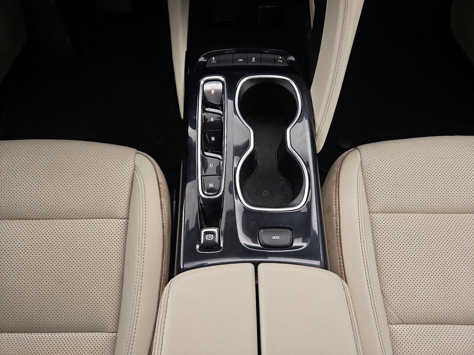 2021 Buick Envision Essence - Photo 19
