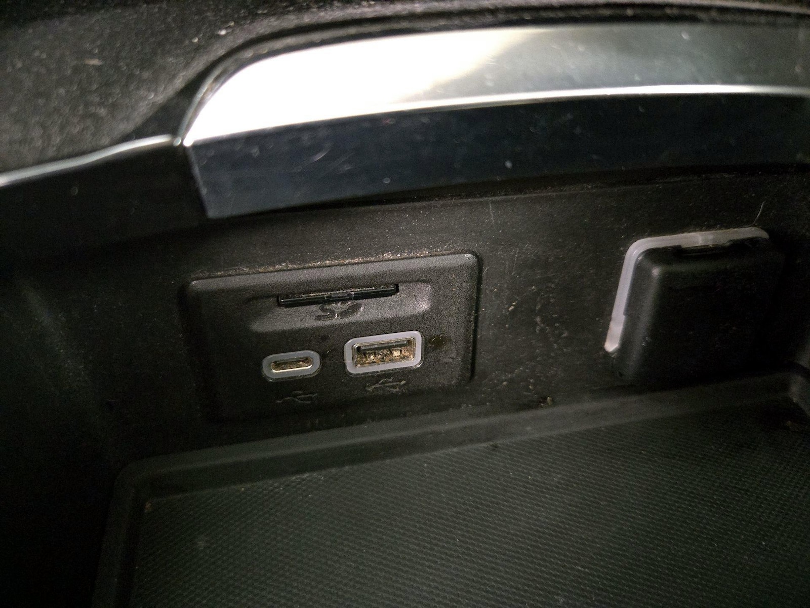 2021 Buick Envision Essence - Photo 20