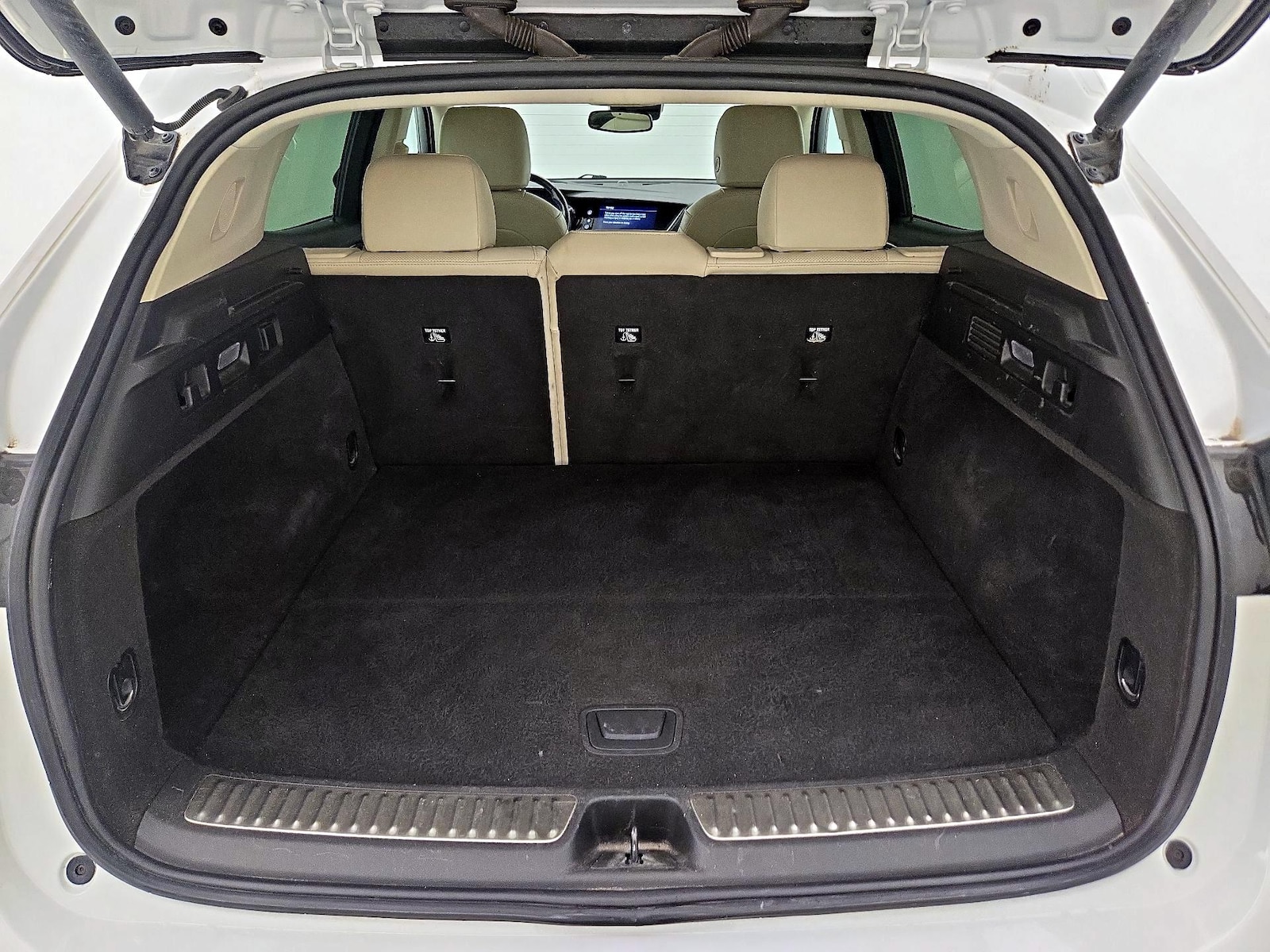 2021 Buick Envision Essence - Photo 22