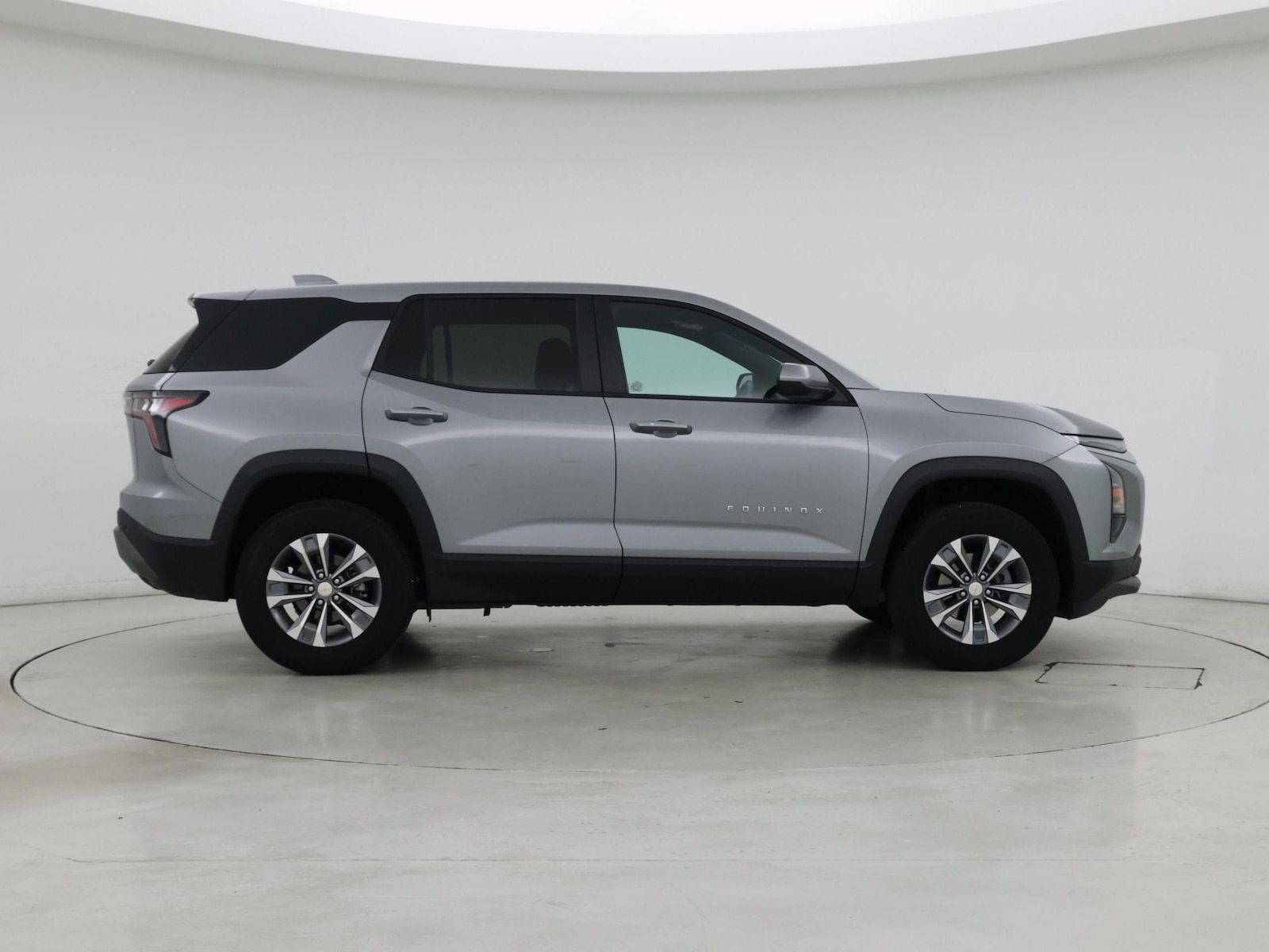 2026 Chevrolet Equinox LT - Photo 8