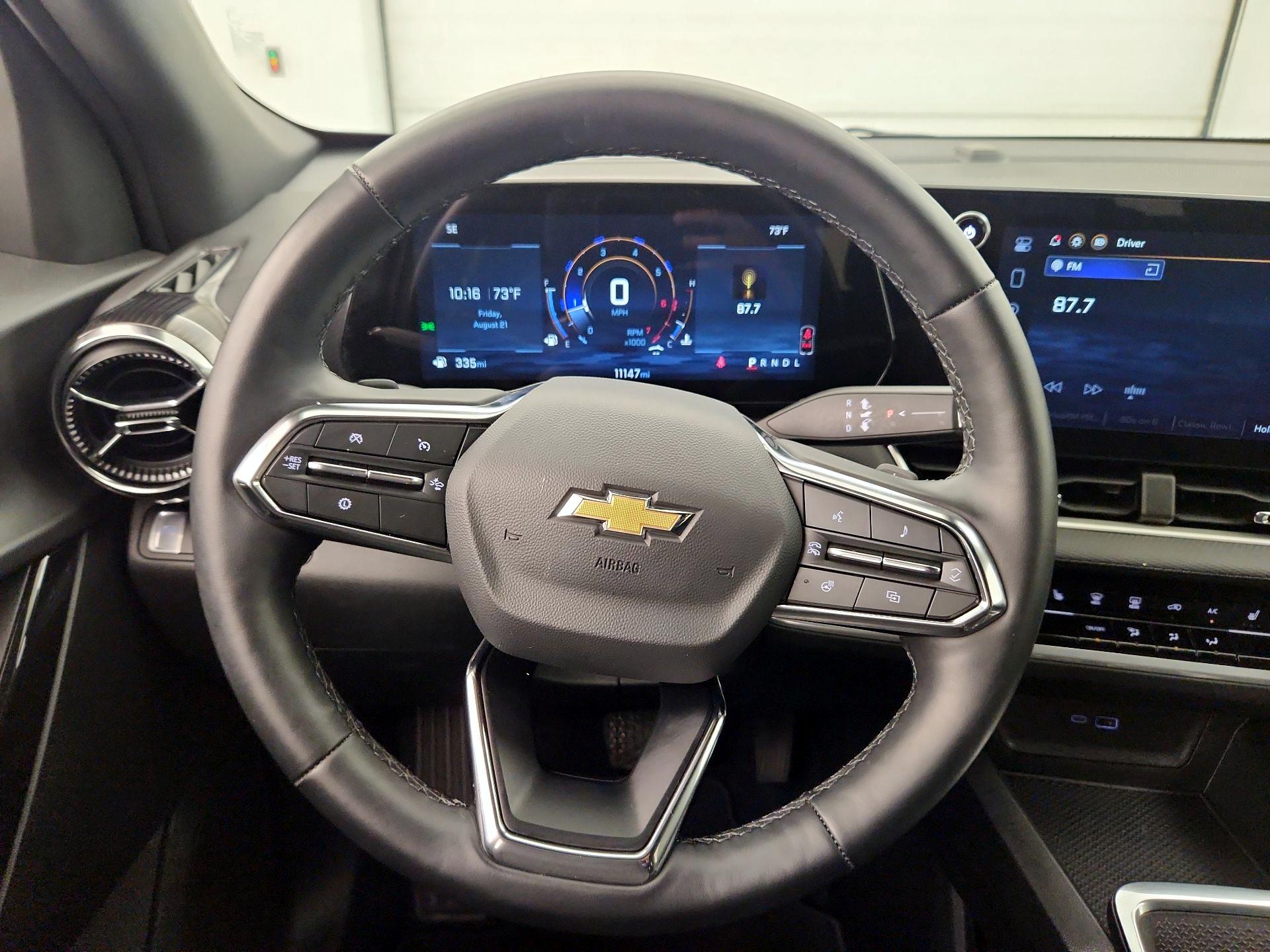 Thumbnail: 2026 Chevrolet Equinox - 10