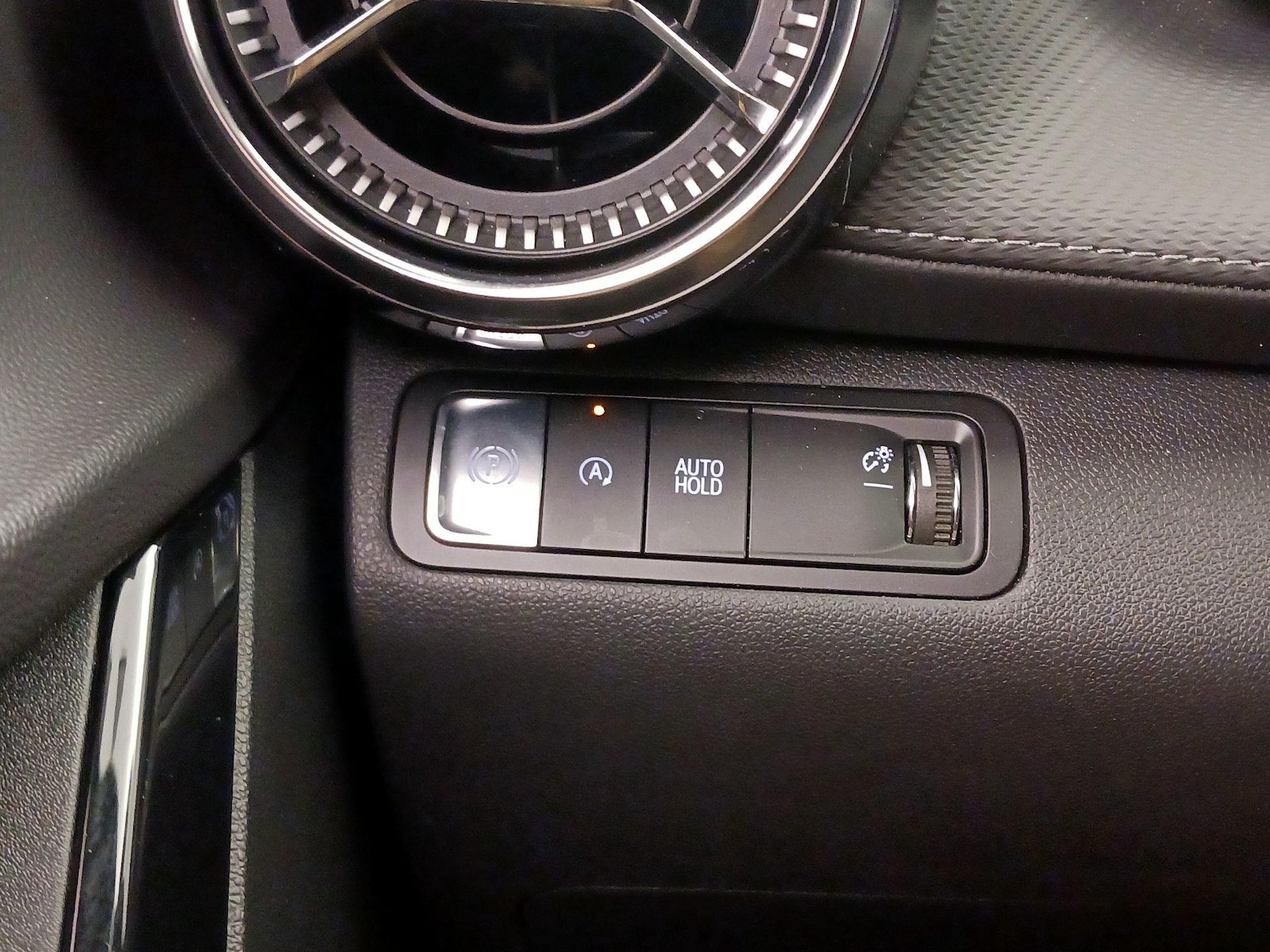 2026 Chevrolet Equinox LT - Photo 14