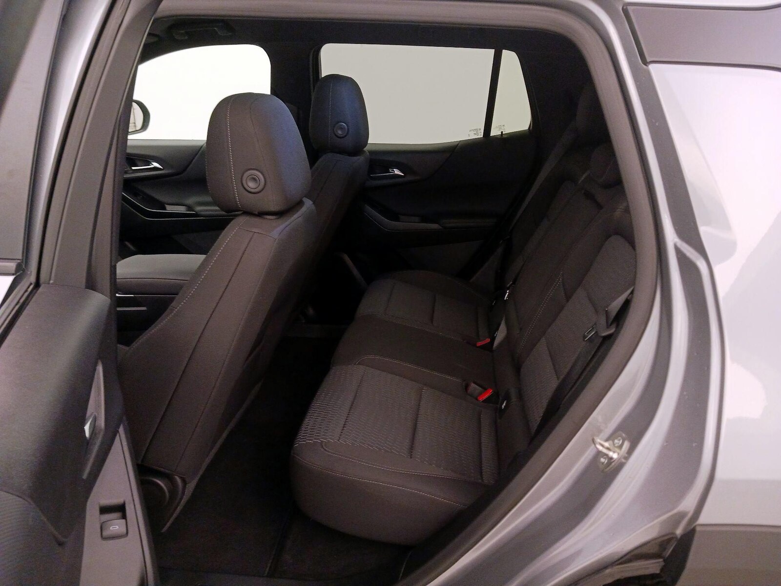 2026 Chevrolet Equinox LT - Photo 21