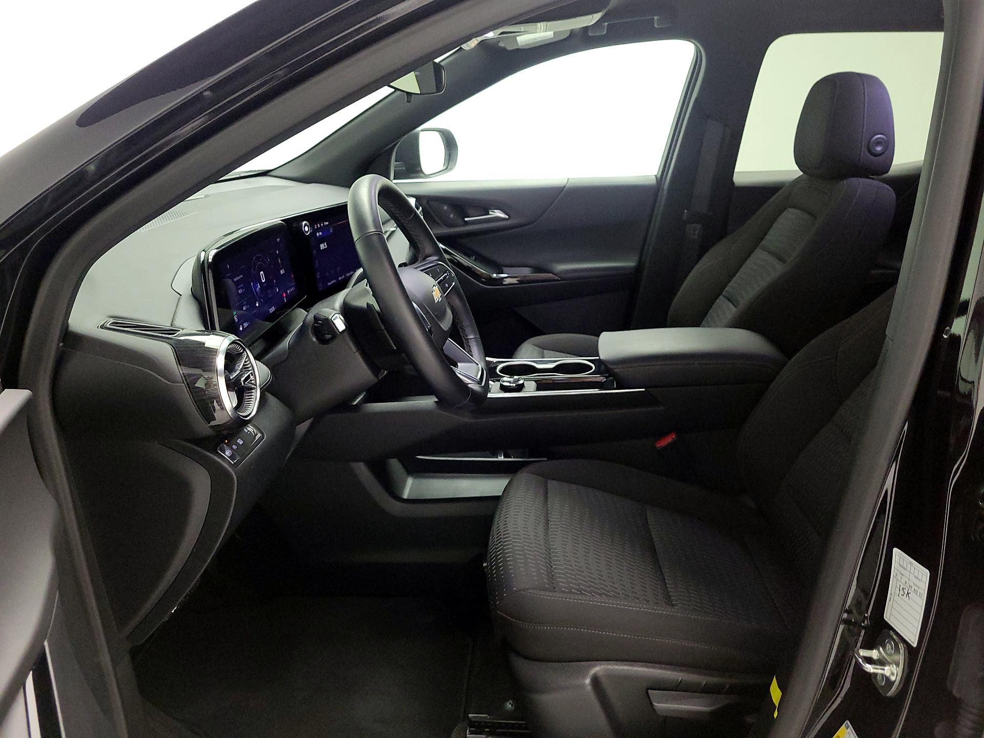 Thumbnail: 2026 Chevrolet Equinox - 11
