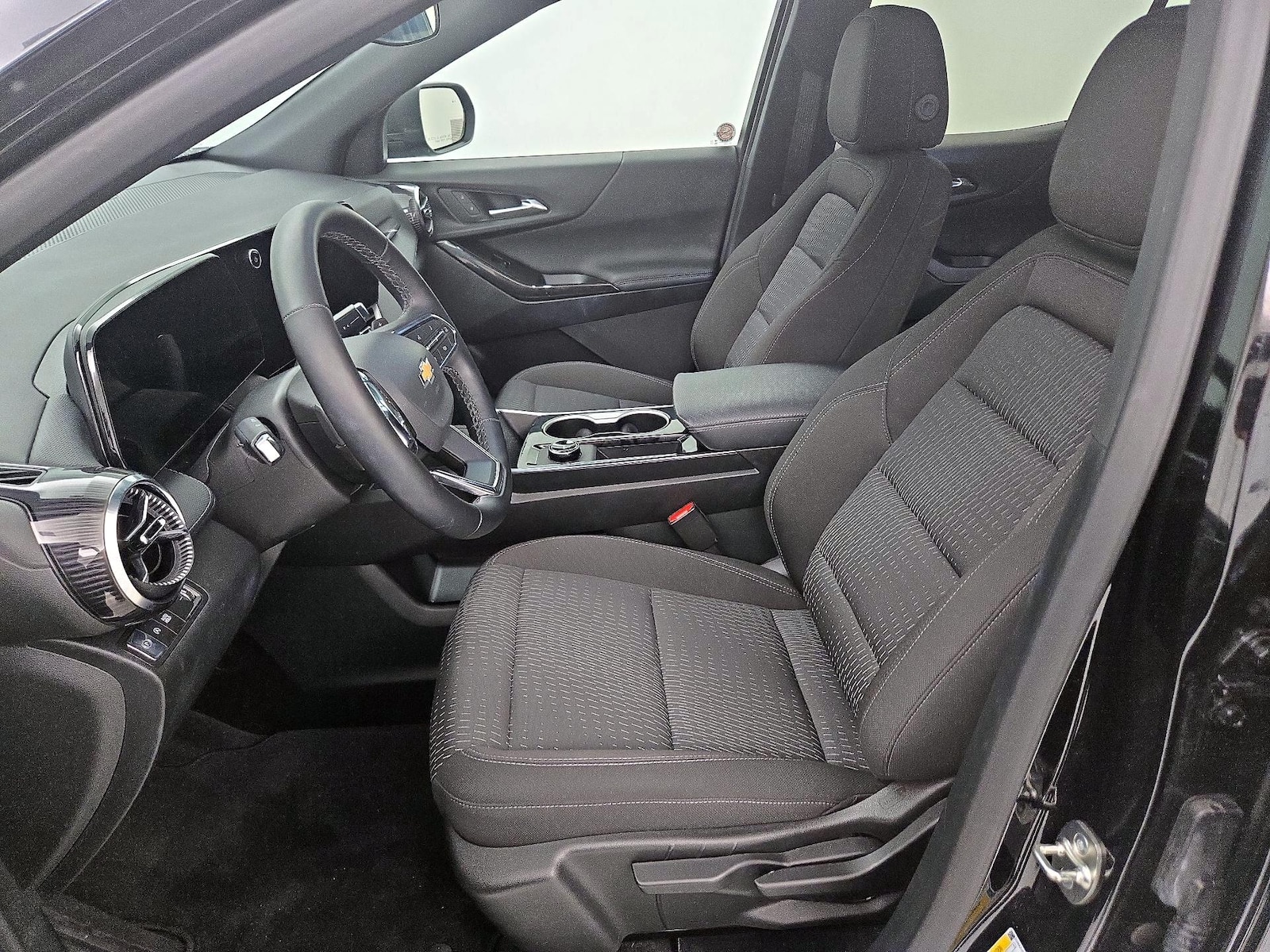 2026 Chevrolet Equinox LT - Photo 12