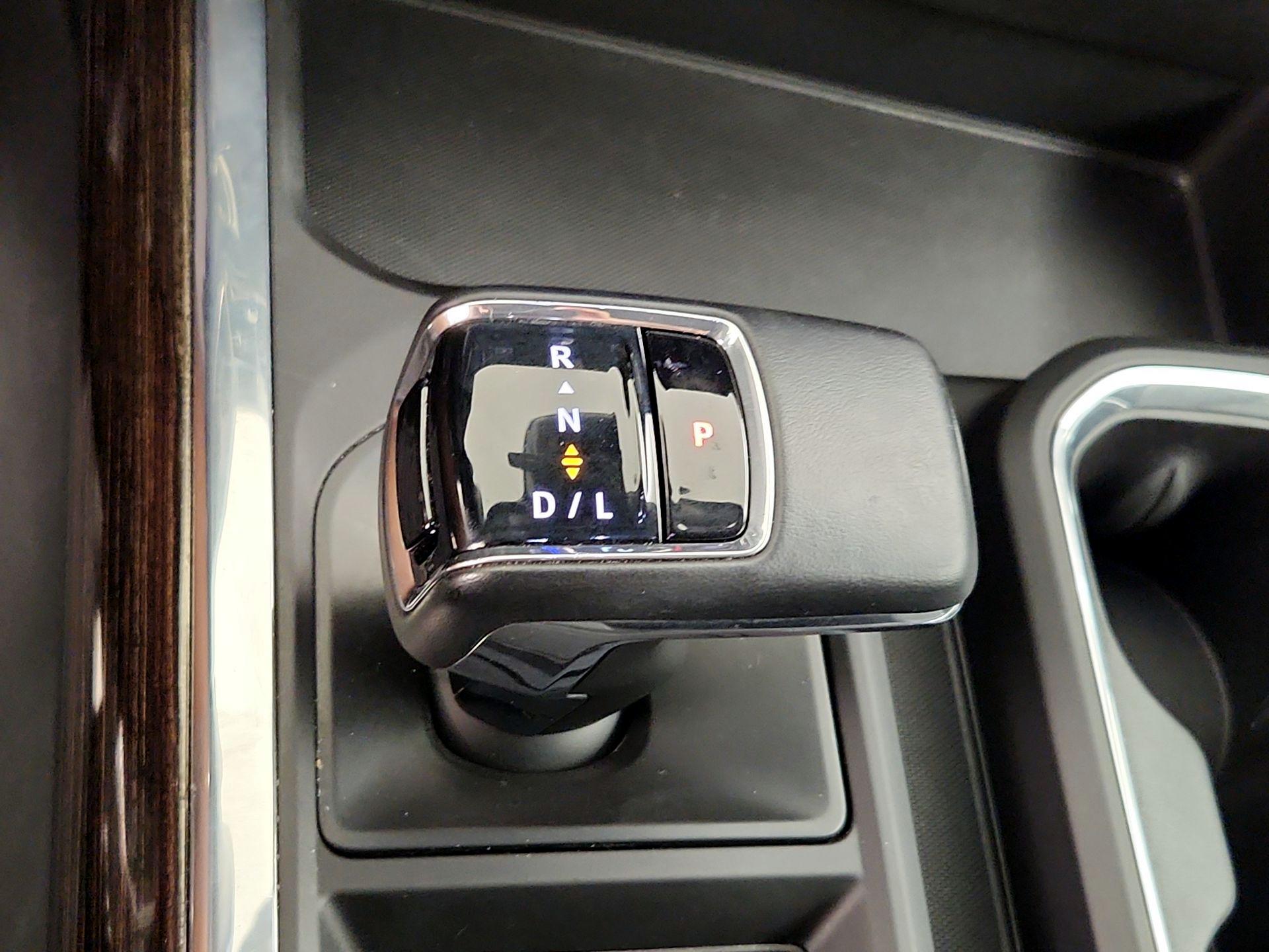 Thumbnail: 2024 GMC Sierra 1500 - 17