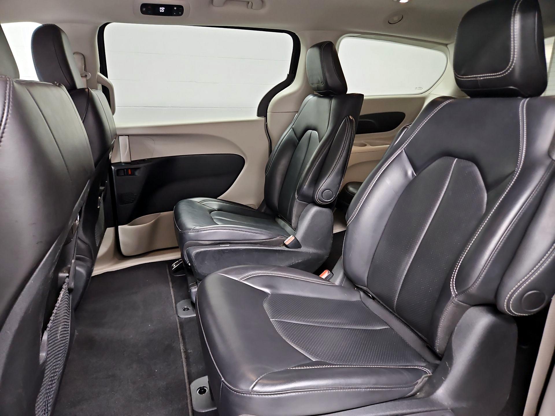 Thumbnail: 2024 Chrysler Pacifica - 20