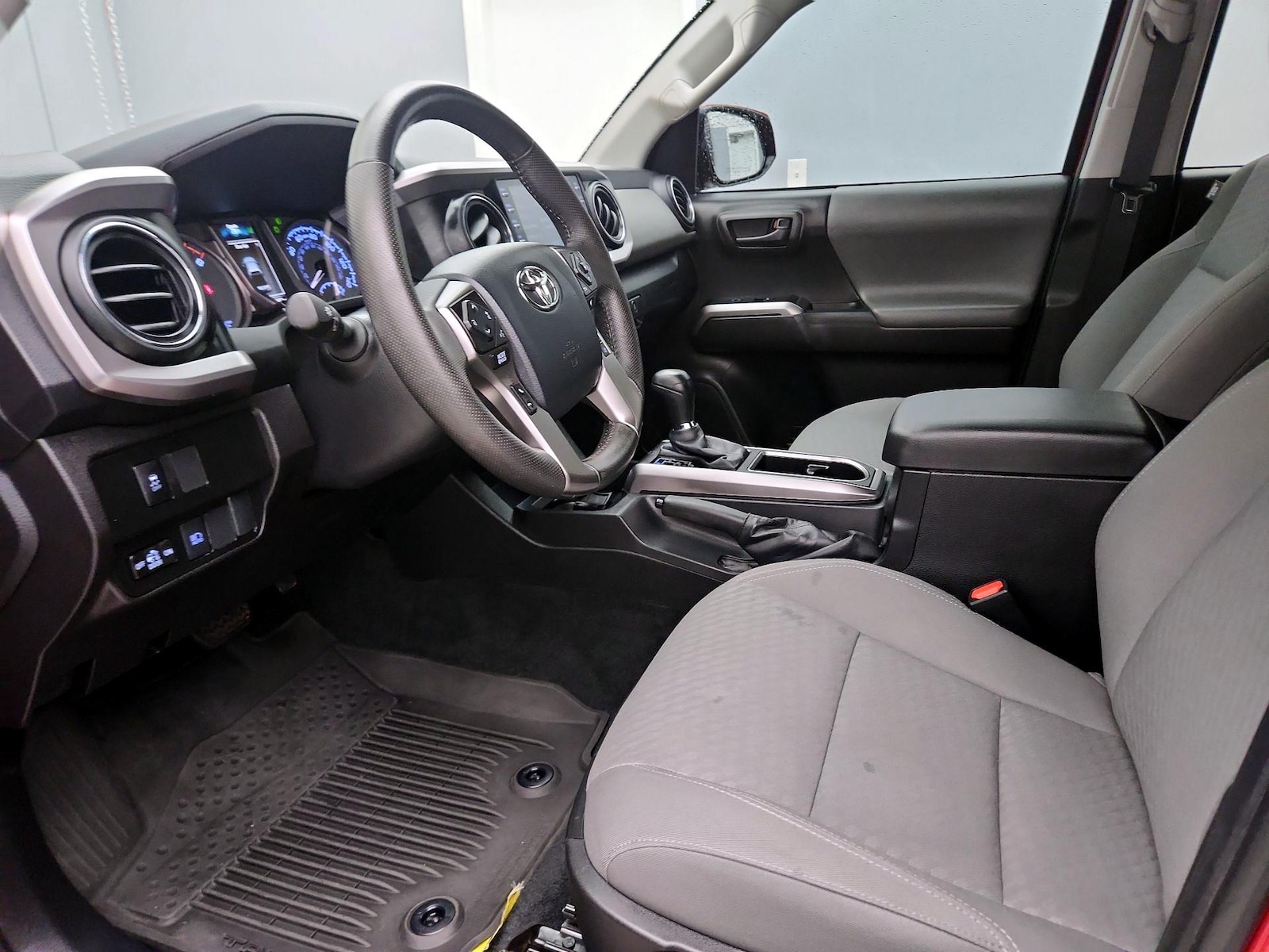 2023 Toyota Tacoma SR5 - Photo 12