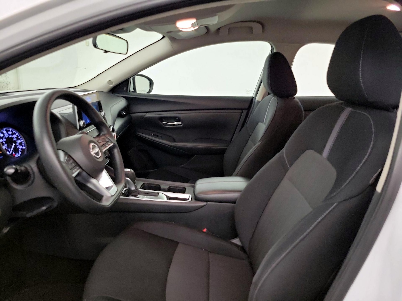 2024 Nissan Sentra SV - Photo 10
