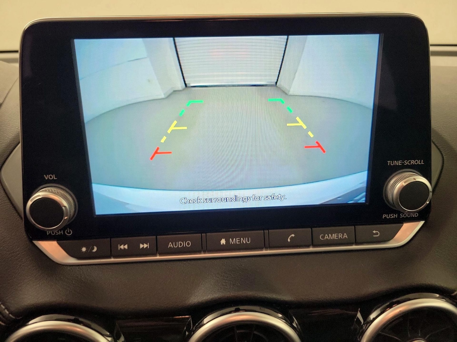 2024 Nissan Sentra SV - Photo 13