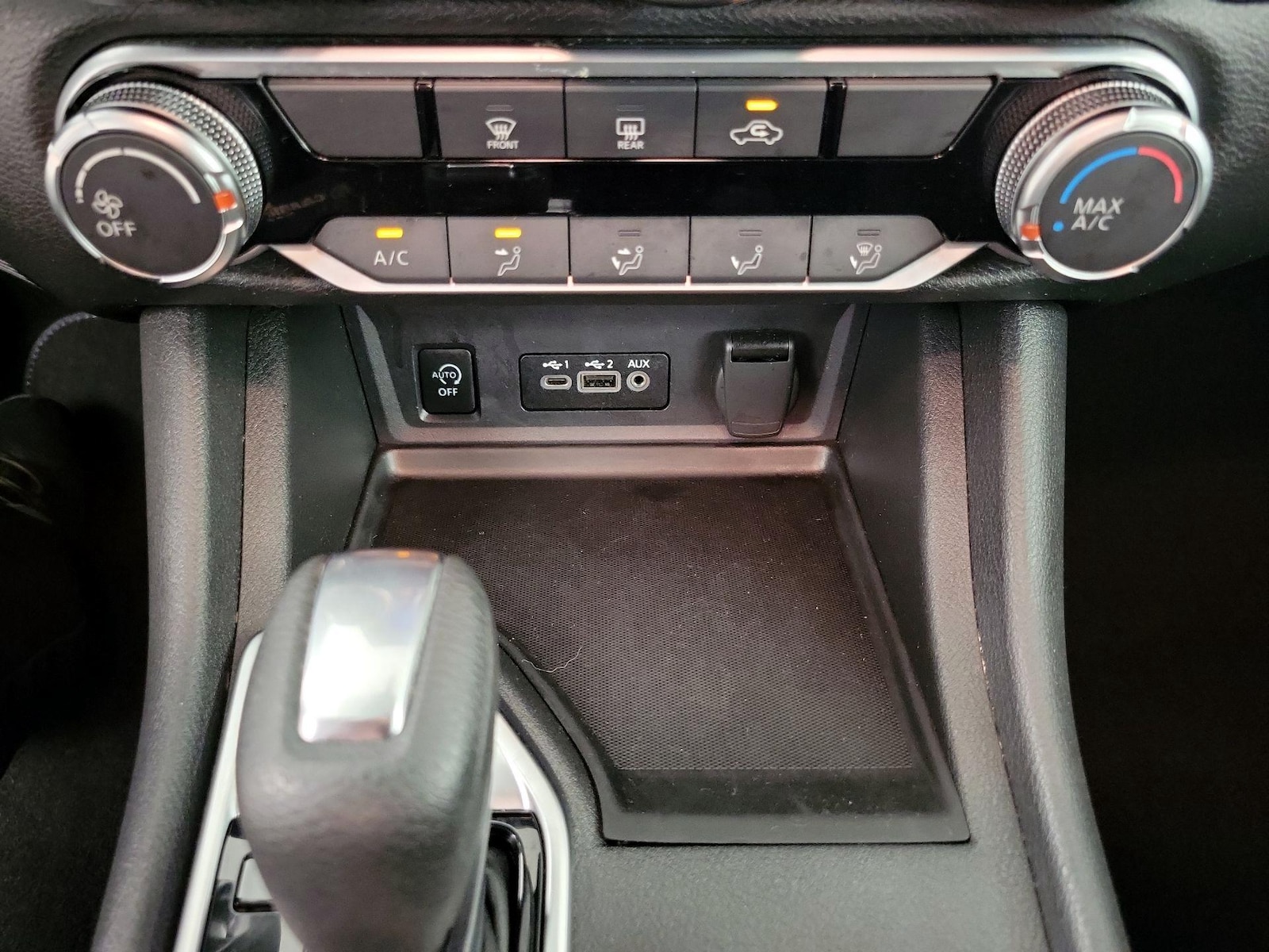 2024 Nissan Sentra SV - Photo 15