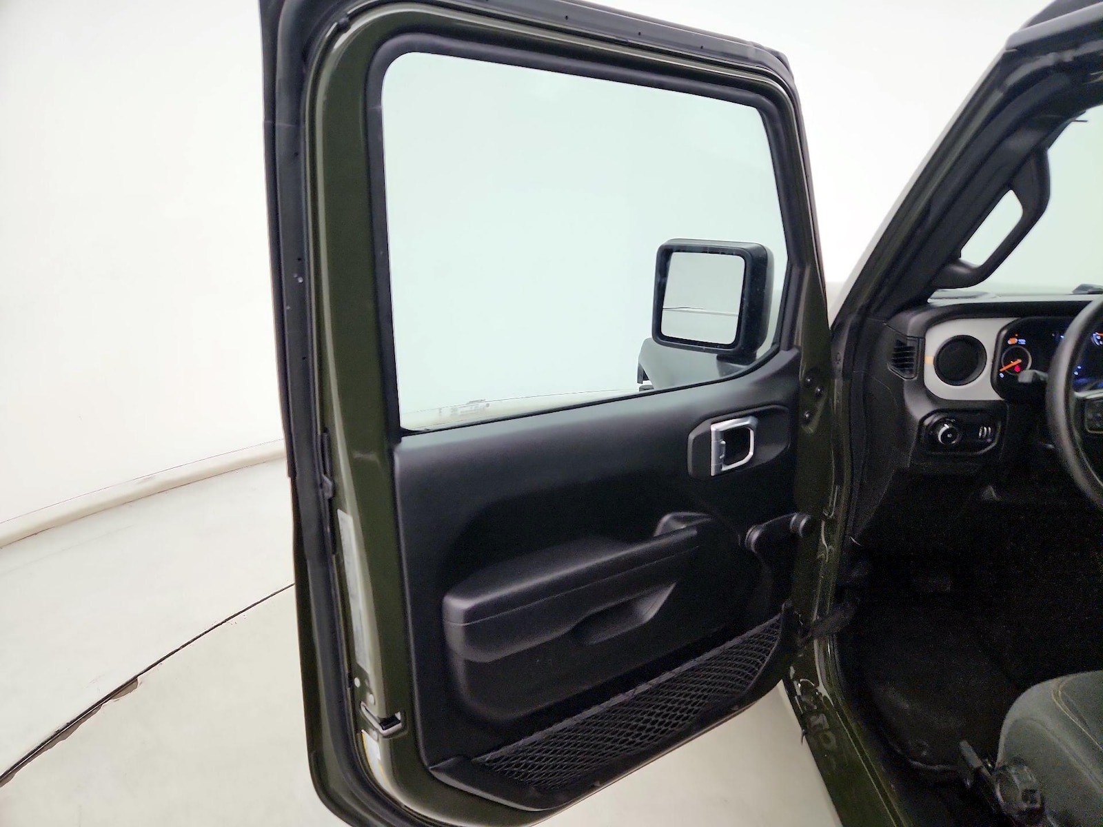 2024 Jeep Wrangler 2-Door Sport - Photo 11