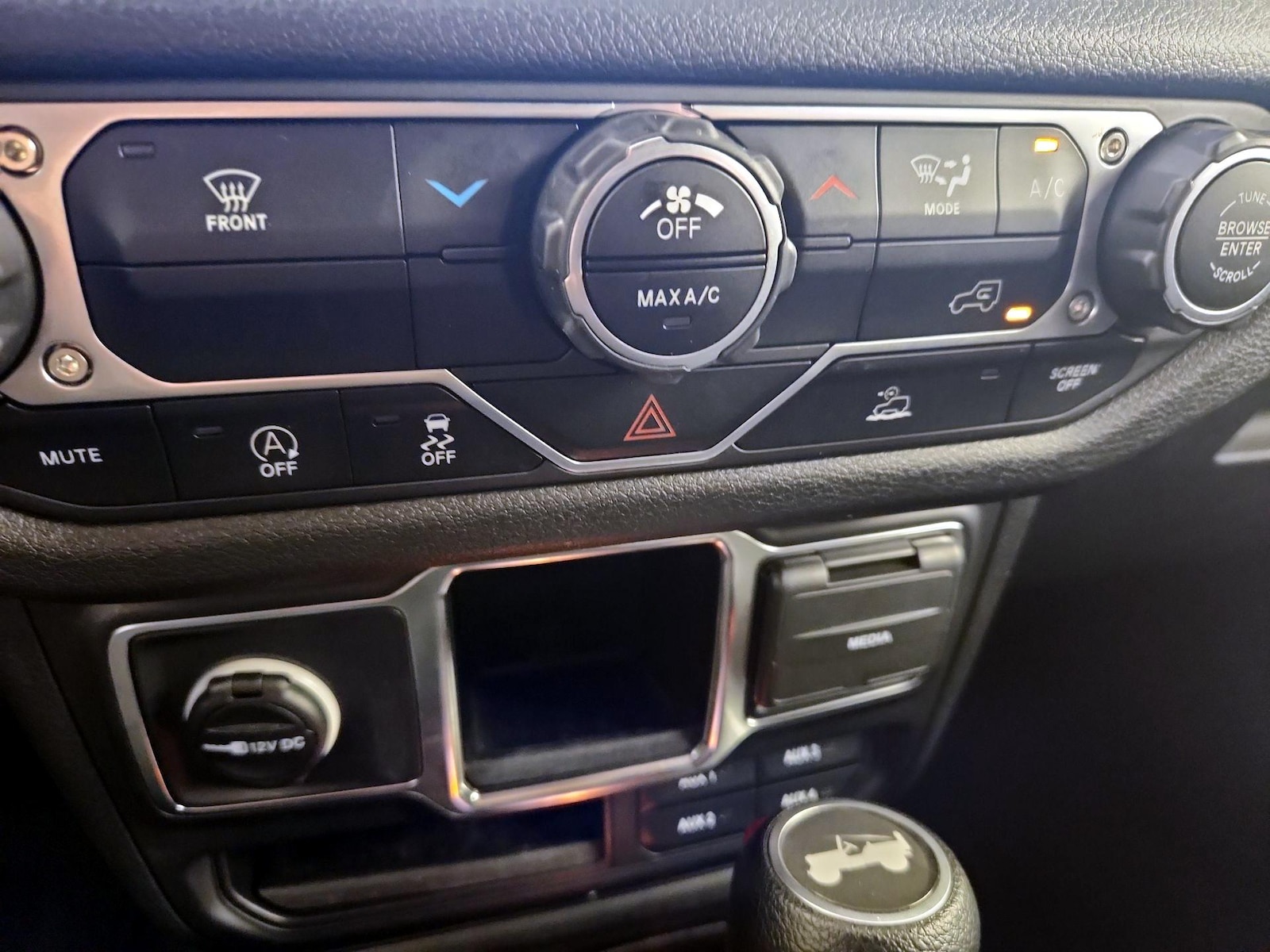 2024 Jeep Wrangler 2-Door Sport - Photo 15