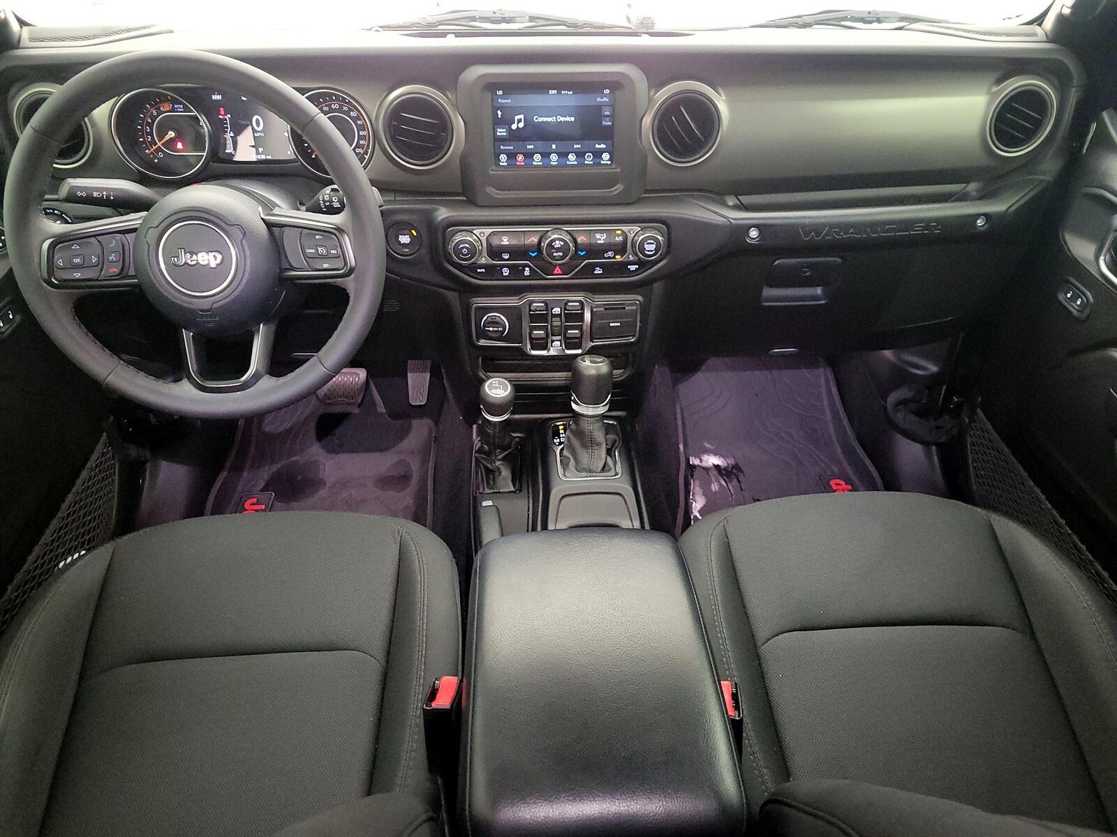 Apple CarPlay® & Android Auto™