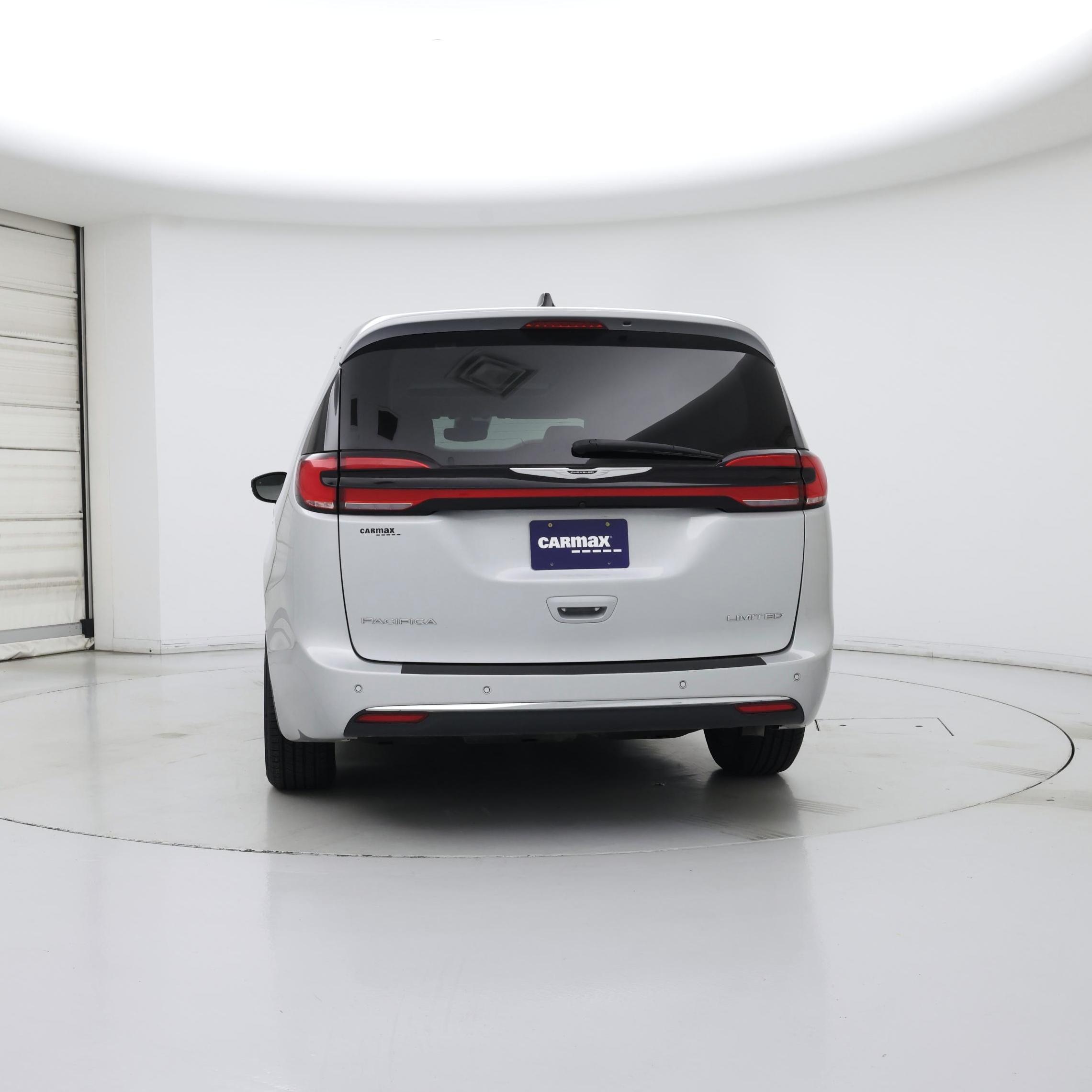Thumbnail: 2024 Chrysler Pacifica - 6
