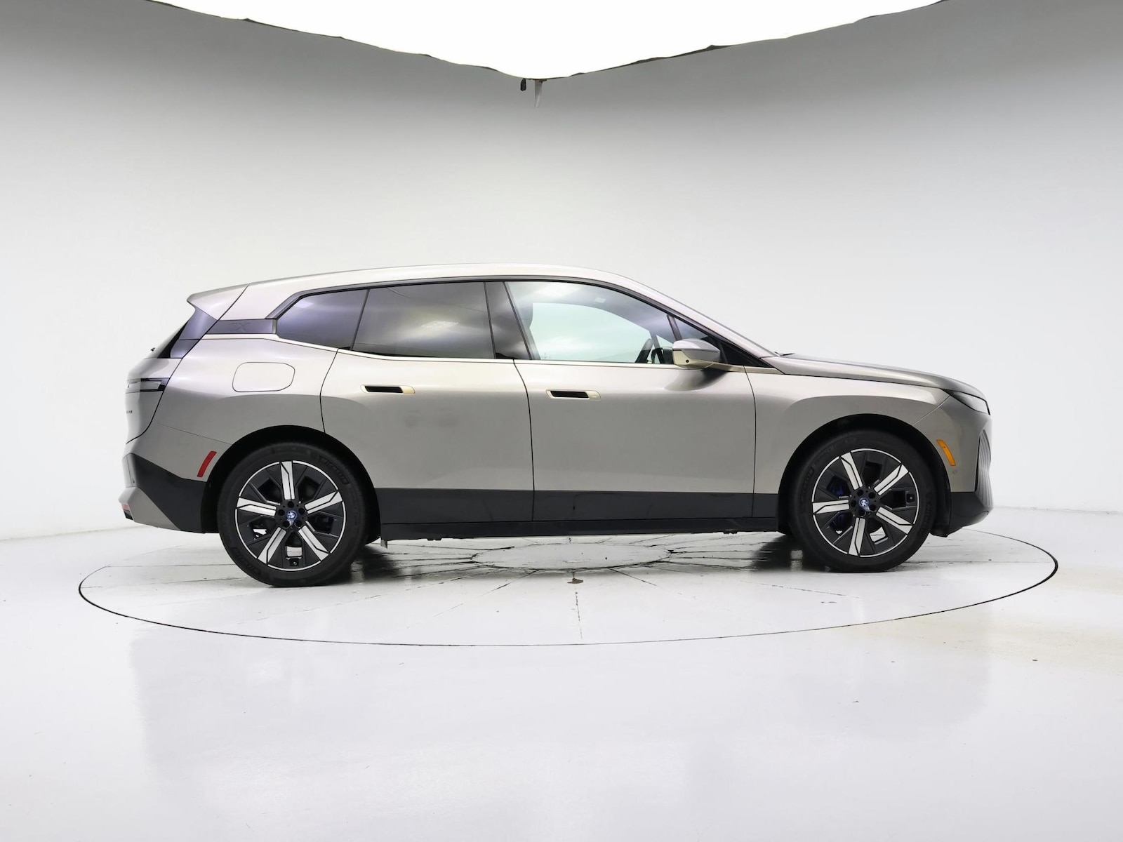 2024 BMW iX Base - Photo 8