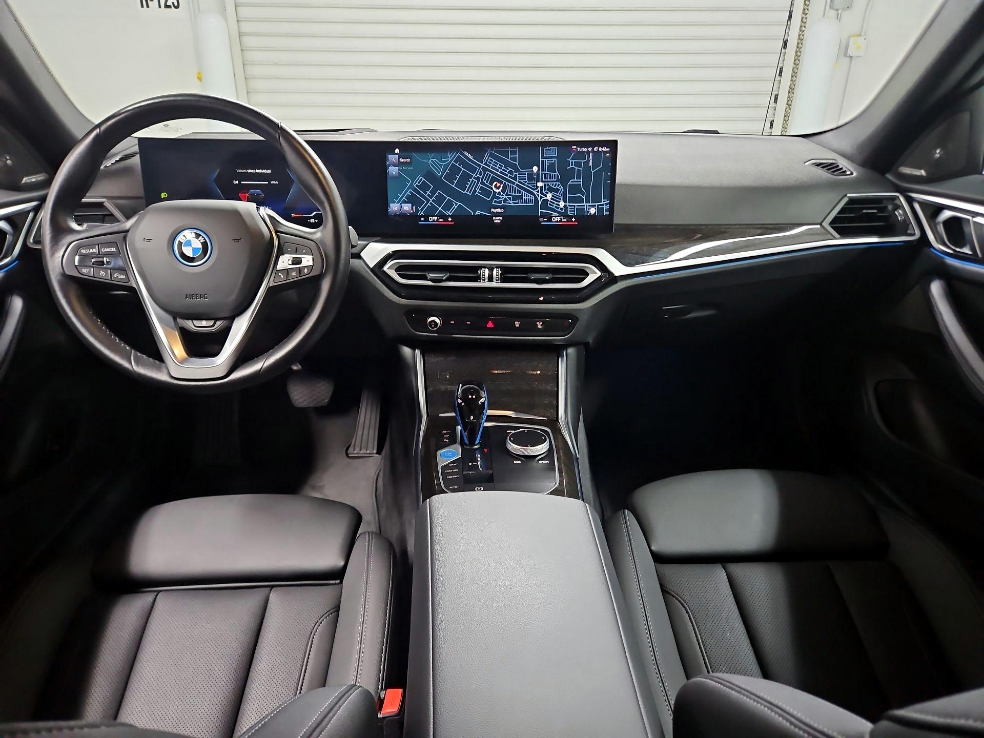 Thumbnail: 2023 BMW i4 - 9