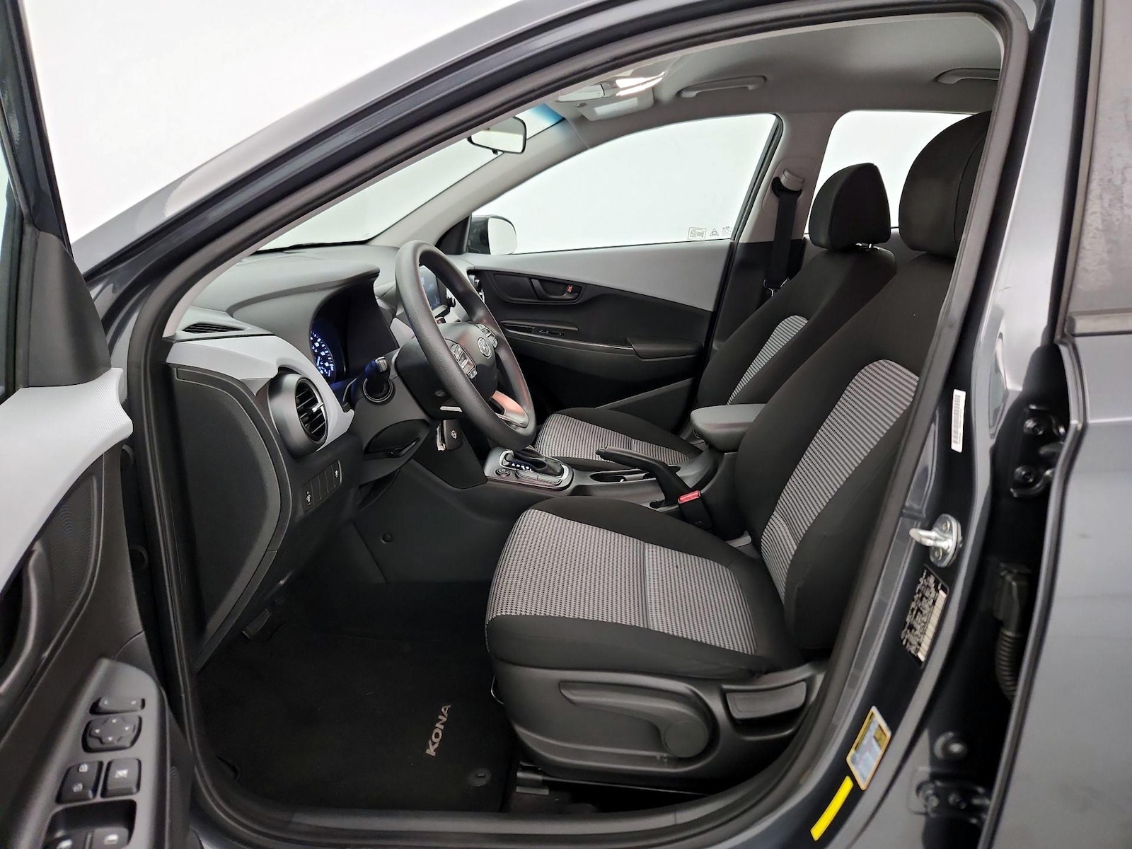 2018 Hyundai Kona SE - Photo 12