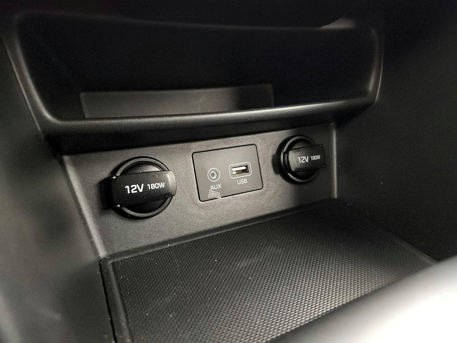 2018 Hyundai Kona SE - Photo 19