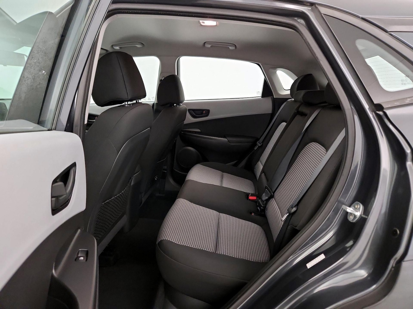 2018 Hyundai Kona SE - Photo 20