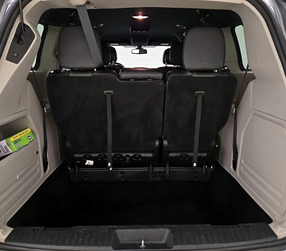 Trunk/Cargo (Seats Up)