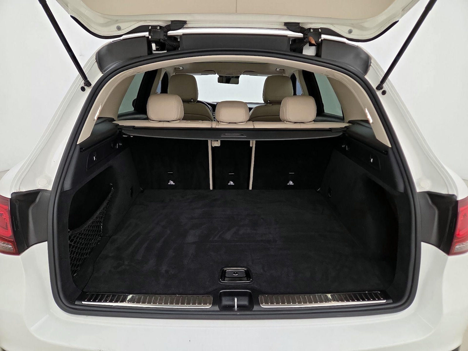 2021 Mercedes-Benz GLC GLC300 - Photo 21