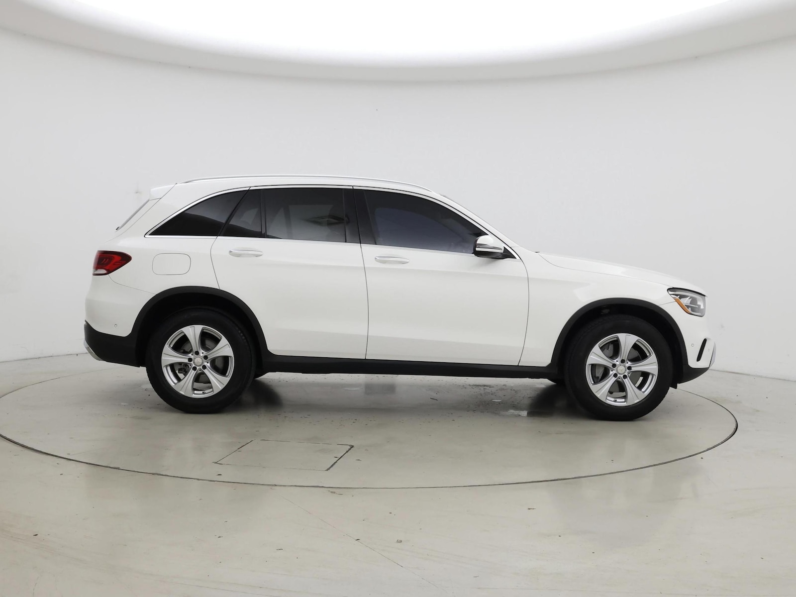2021 Mercedes-Benz GLC GLC300 - Photo 8