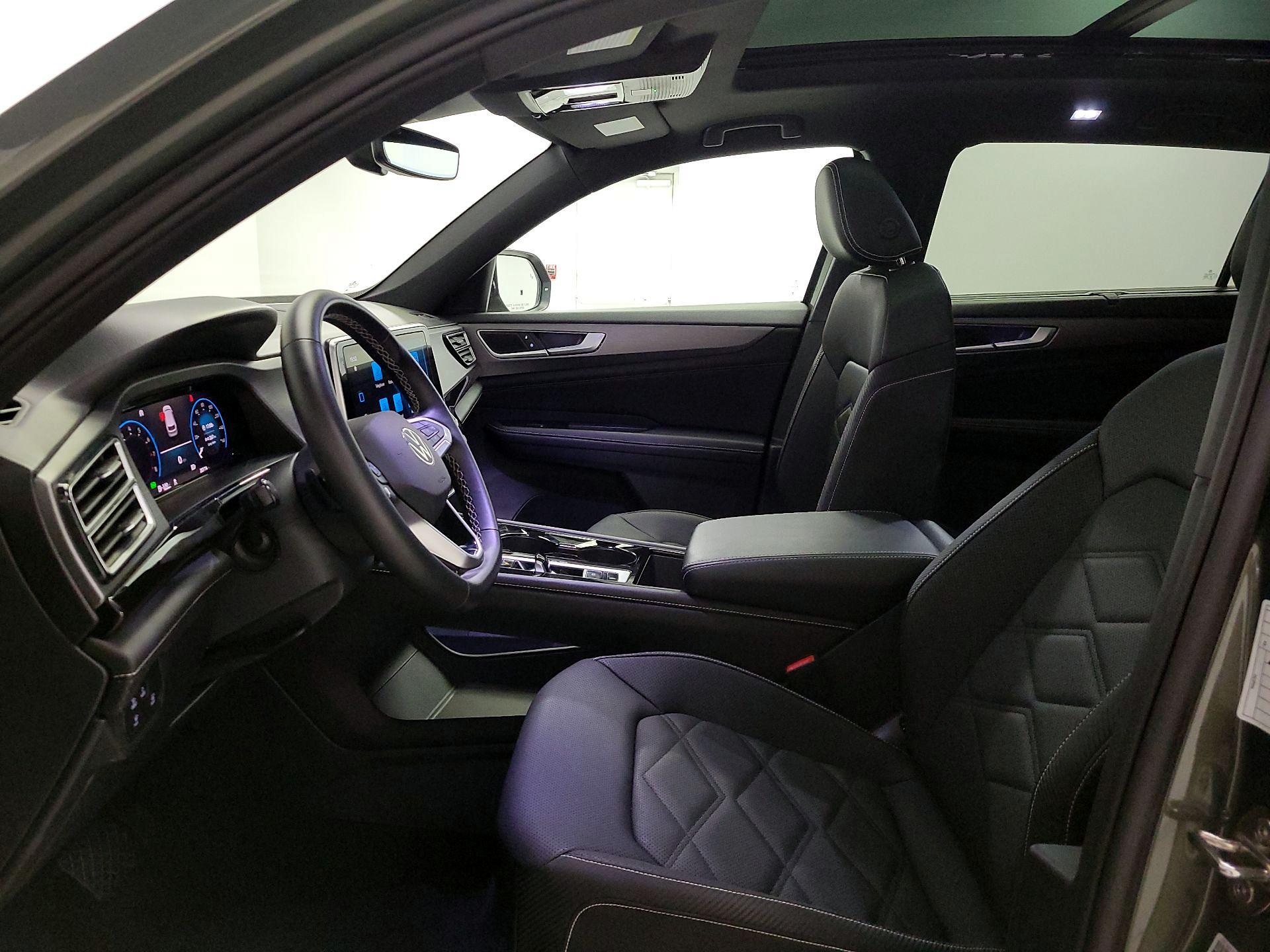 Thumbnail: 2025 Volkswagen Atlas - 11