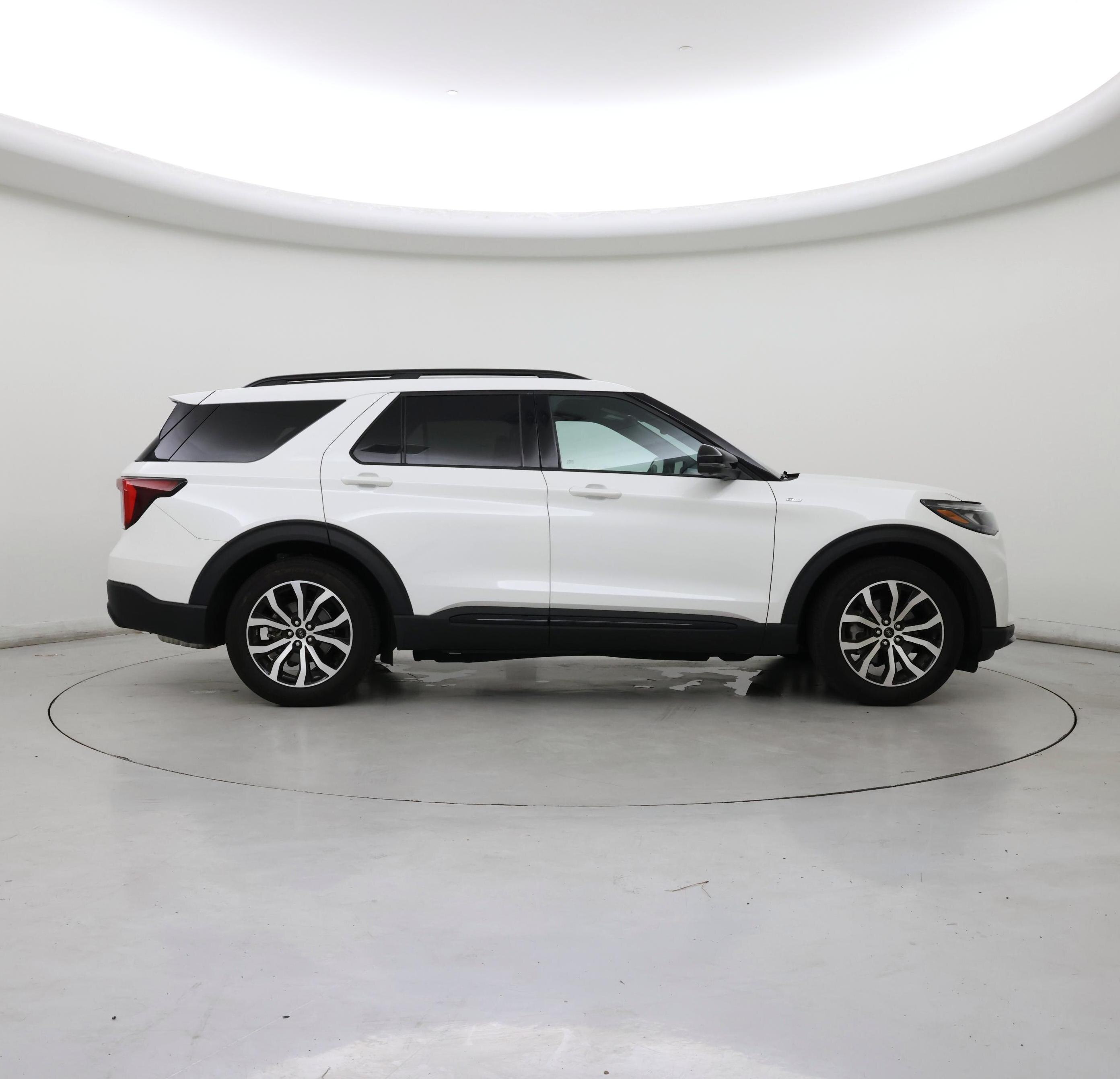 Thumbnail: 2025 Ford Explorer - 7