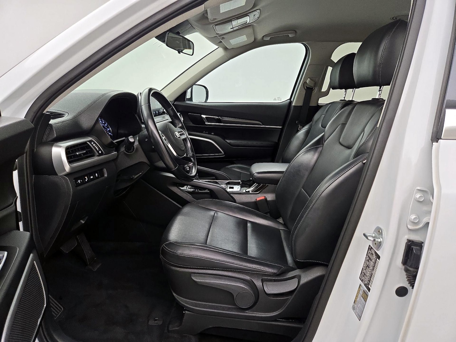 2020 Kia Telluride LX - Photo 12