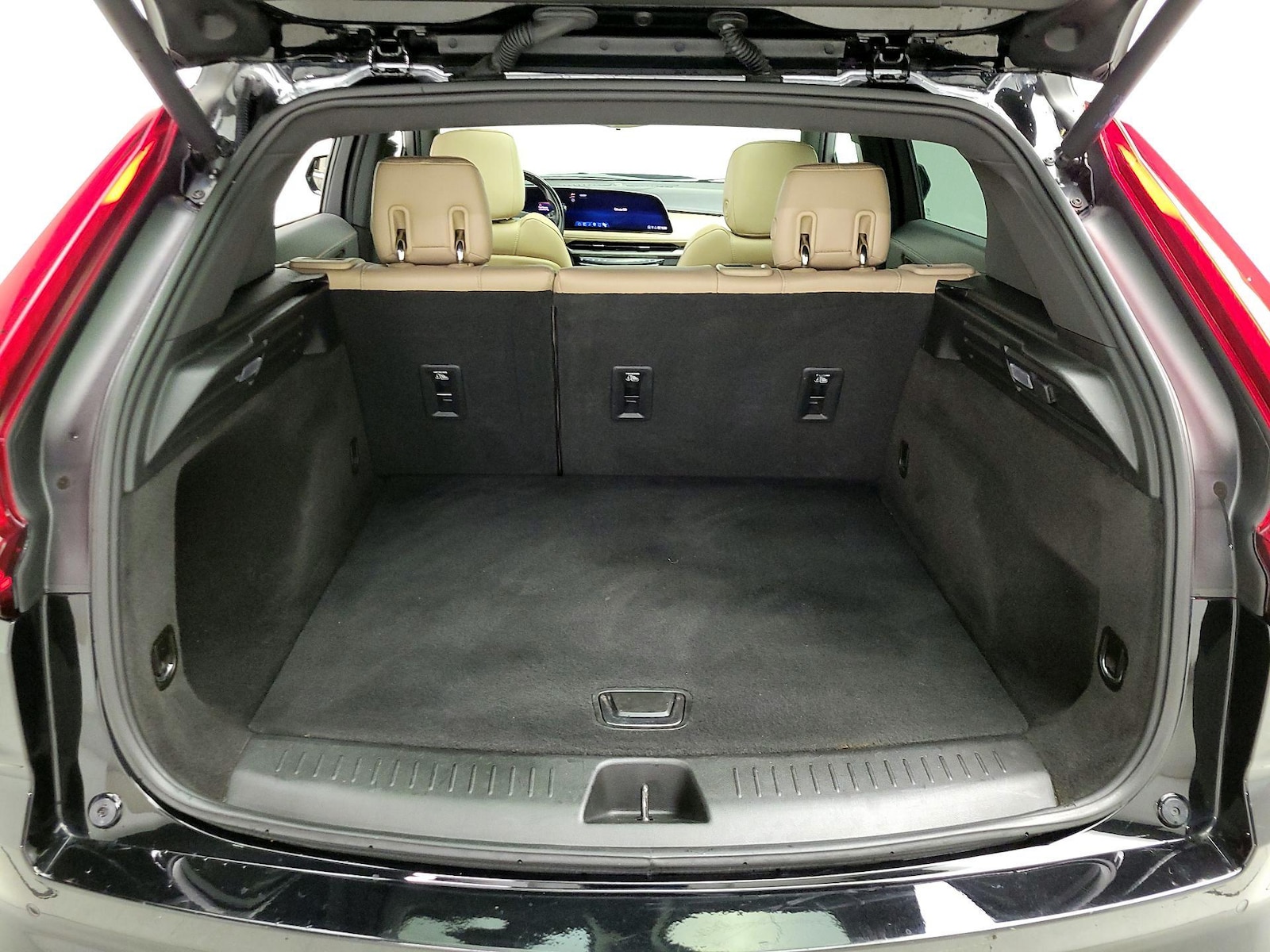 2024 Cadillac XT4 Luxury - Photo 23